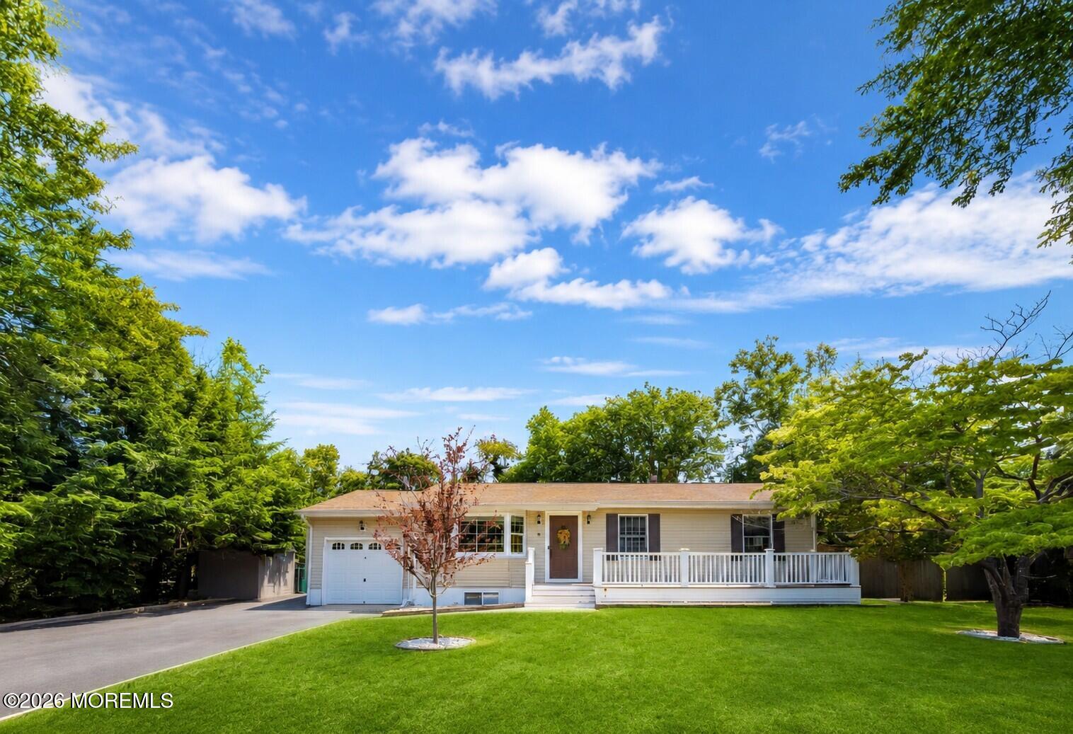 4 Glen Road