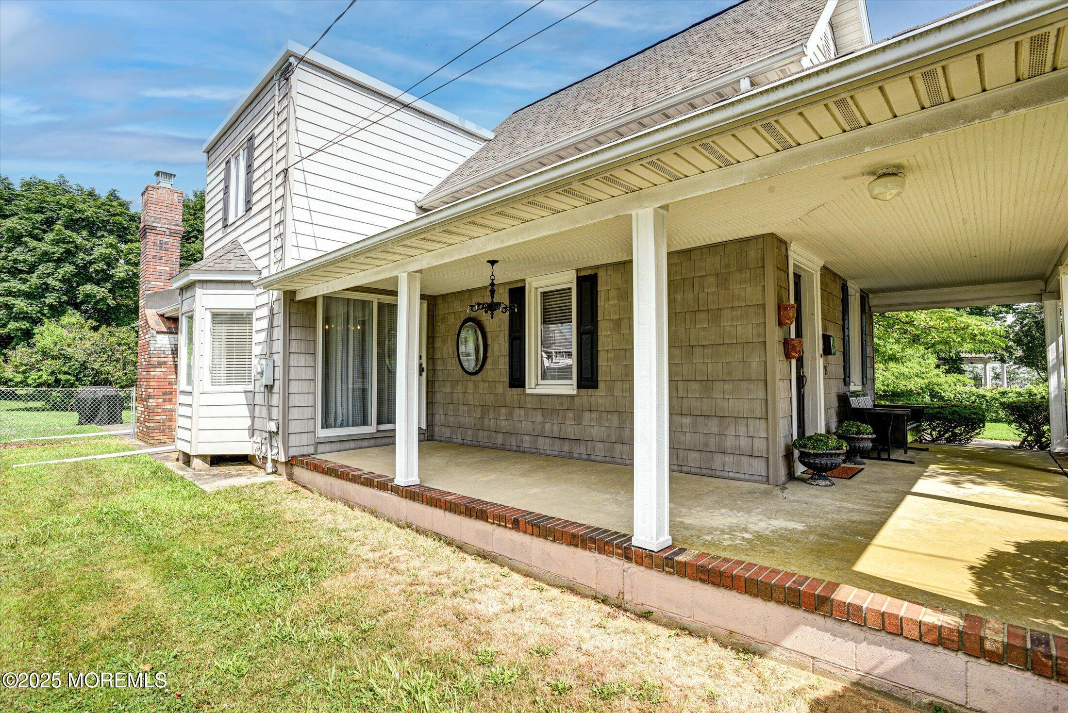 15 Golf Street