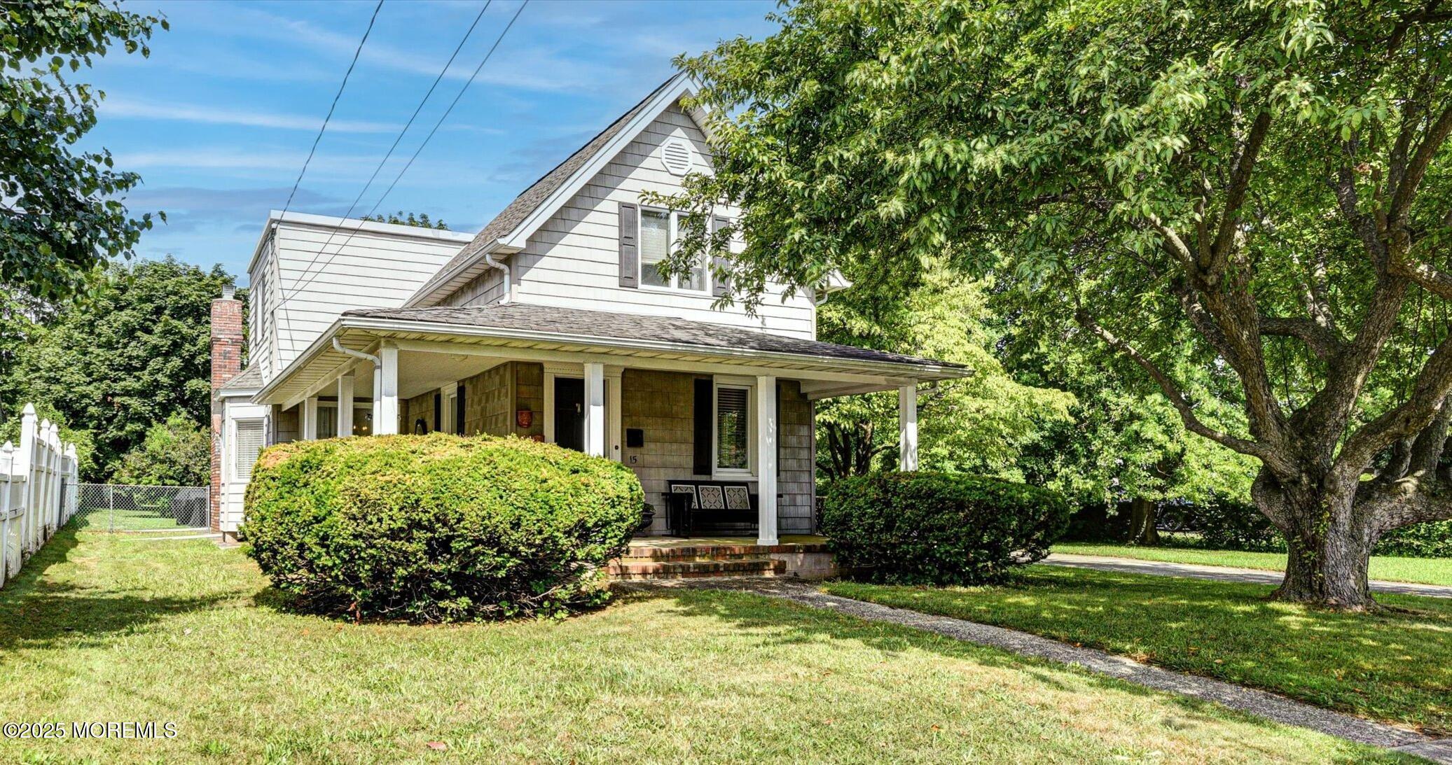 15 Golf Street