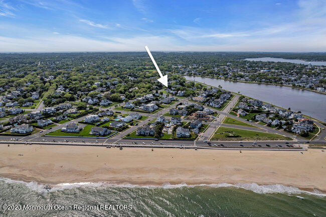 42 Pitney Avenue Summer Rental