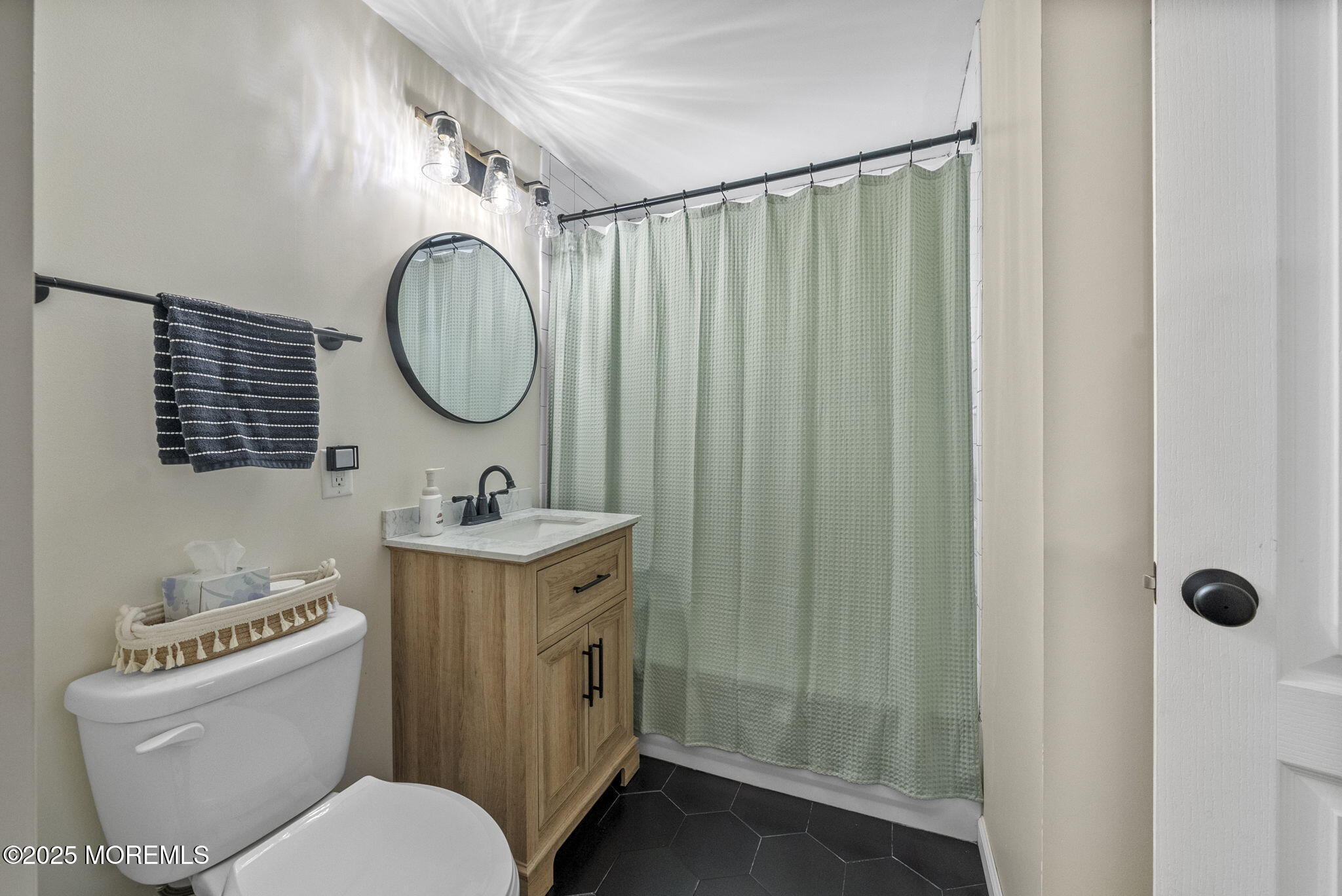 69 Helen Avenue, Freehold, New Jersey image 18
