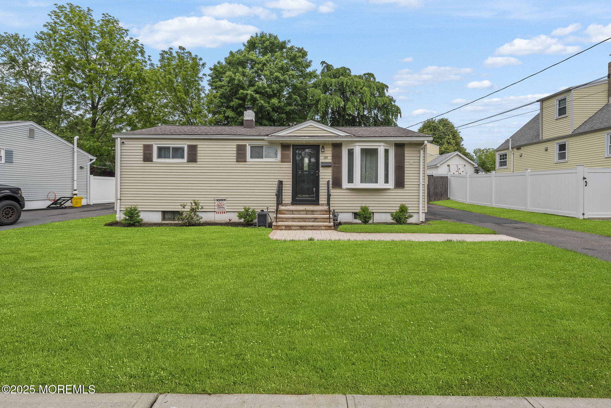 69 Helen Avenue, Freehold, New Jersey image 4