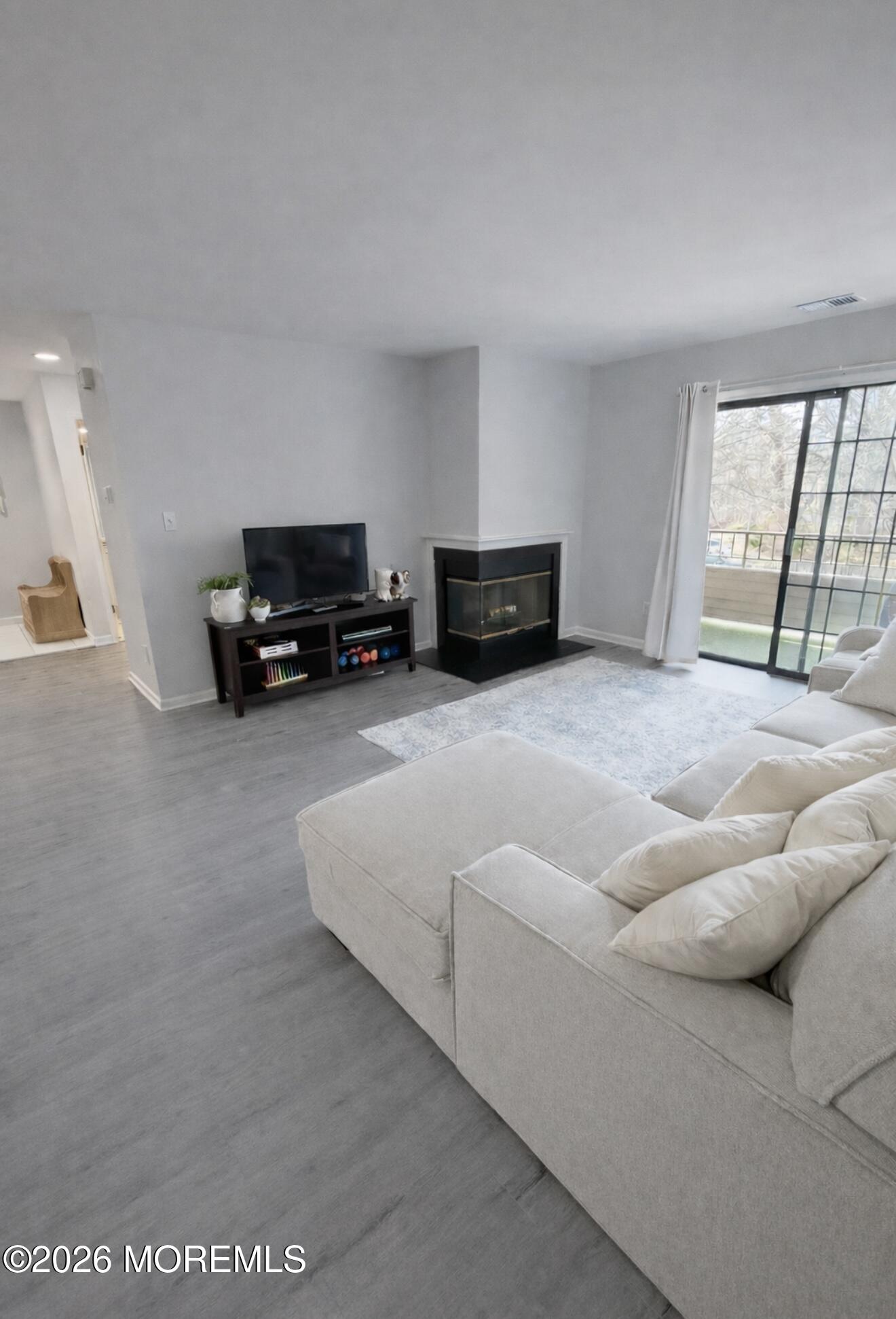 1305 Stoneridge Circle 1305