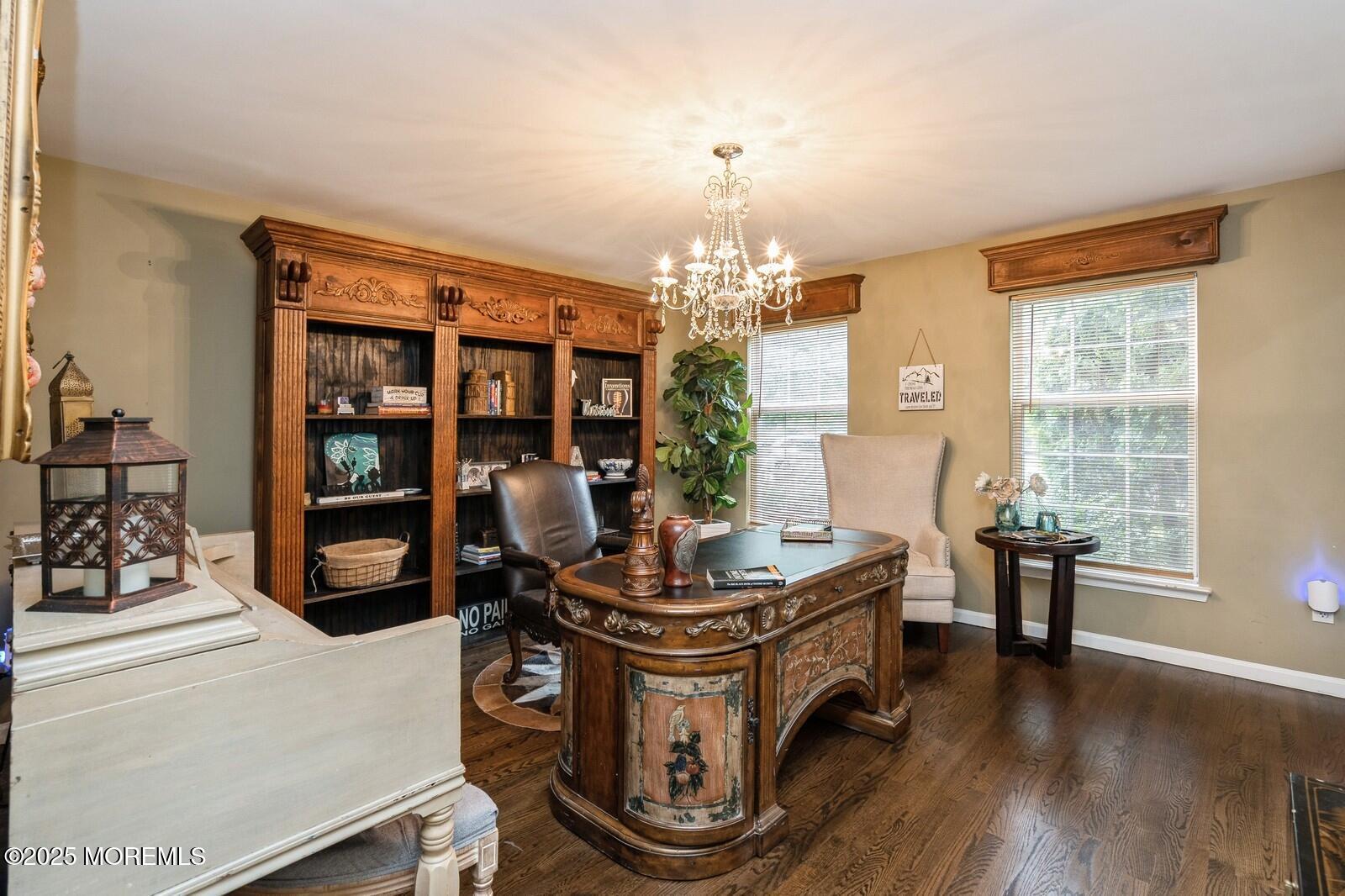 486 Meadowood Road