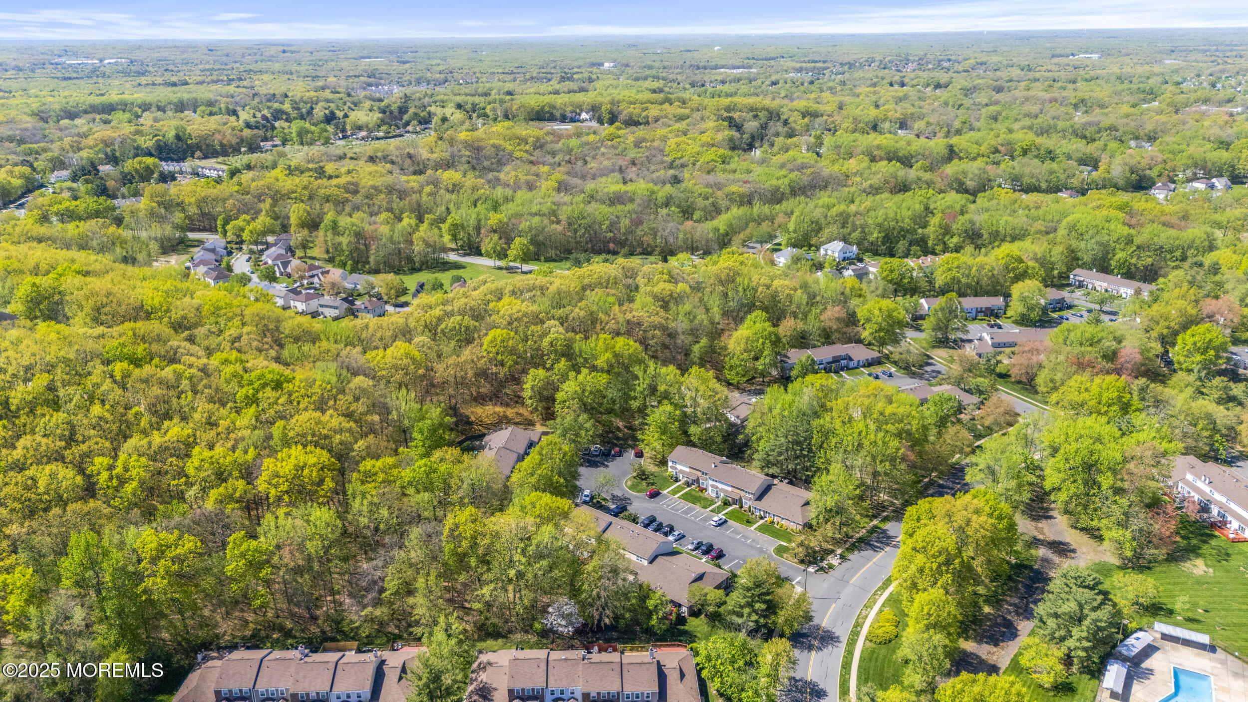 175 Bristol Court, Old Bridge, New Jersey image 36
