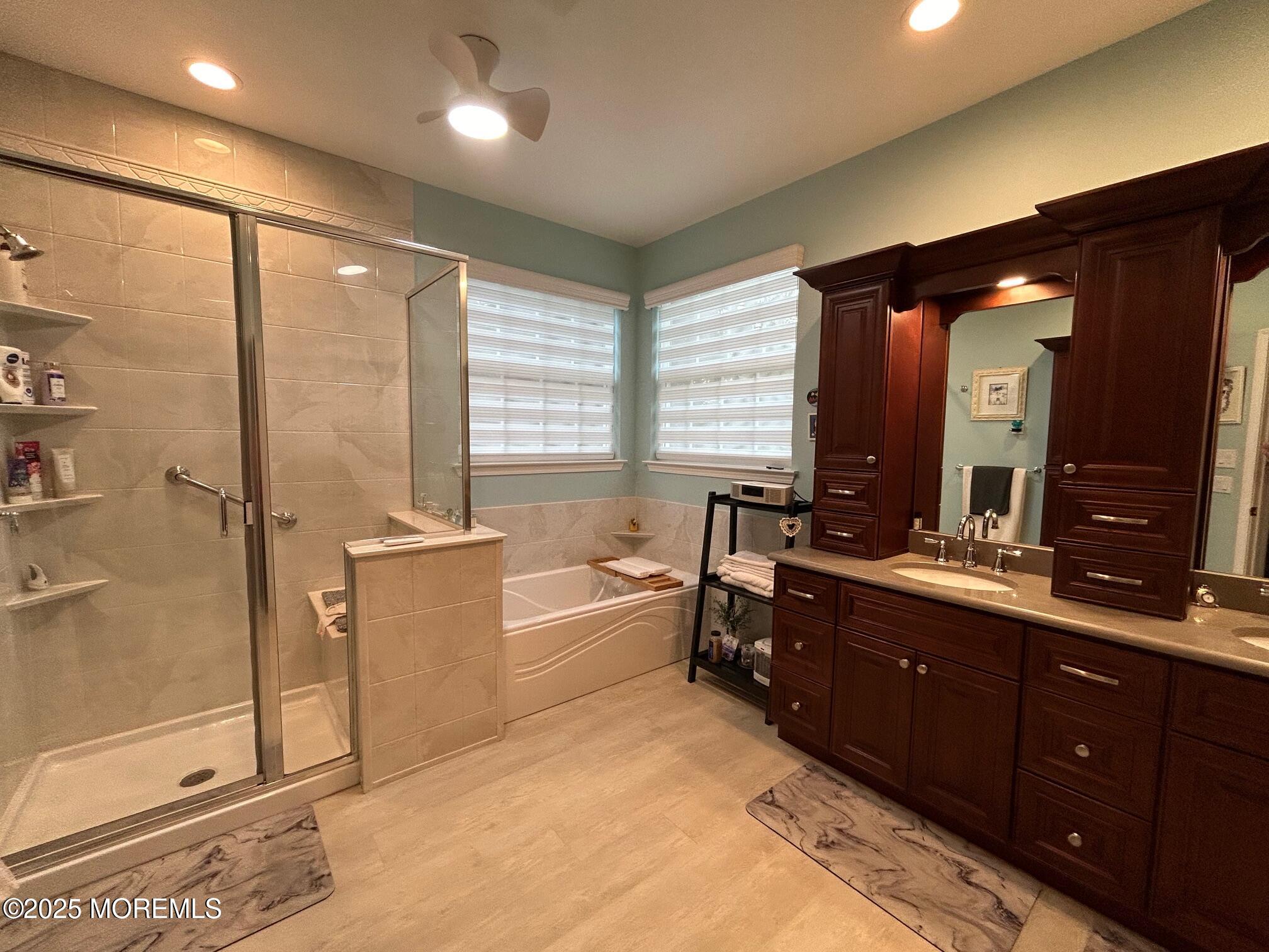 104 Gables Way, Jackson, New Jersey image 42
