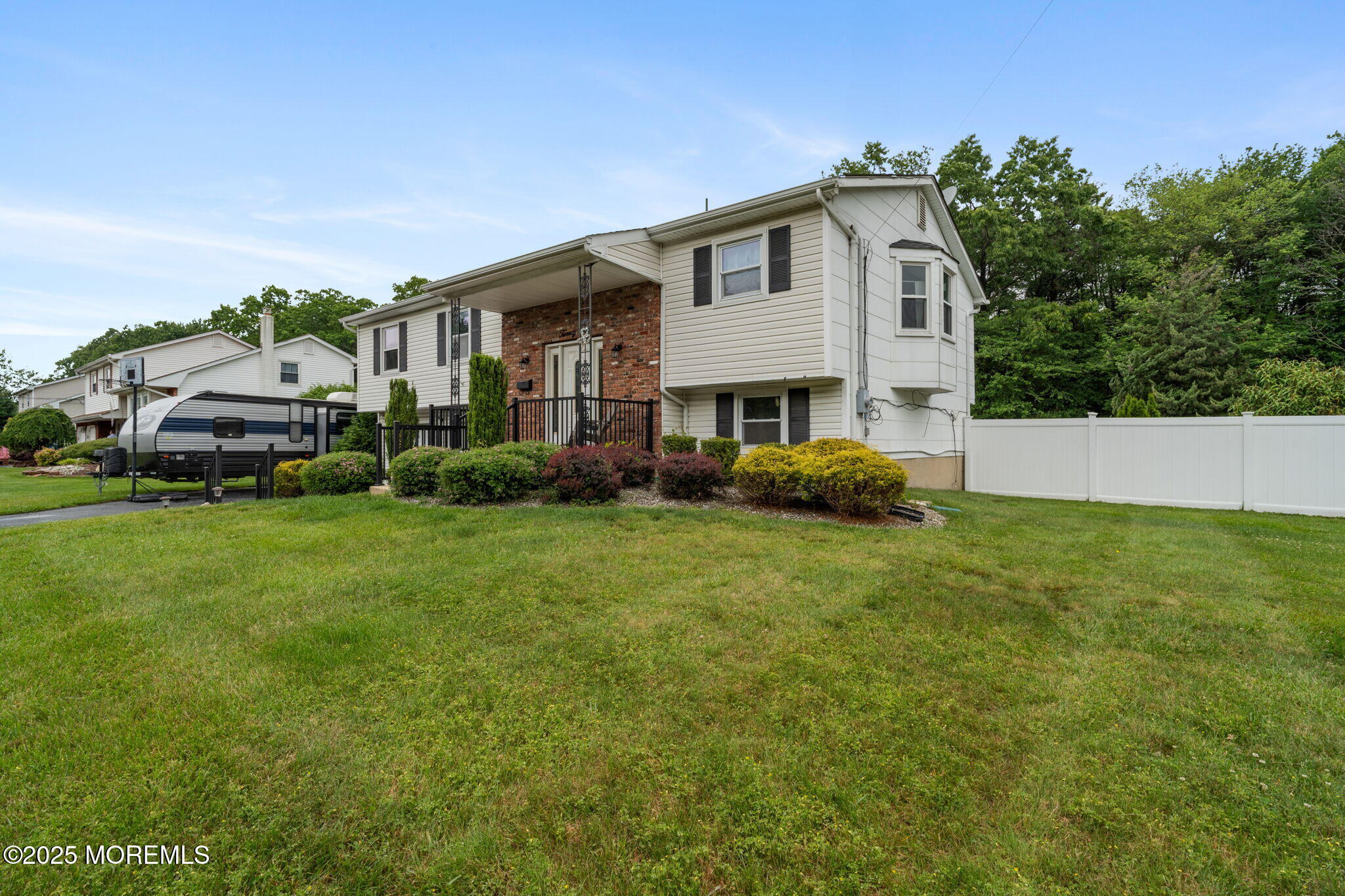 20 Sugarbush Road, Howell, New Jersey image 6