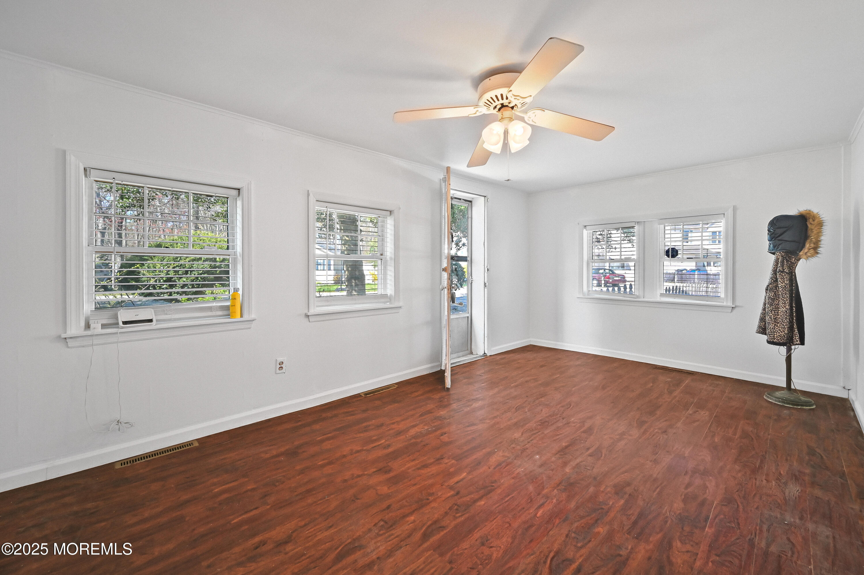 115 Woodland Drive, Brick, New Jersey image 6