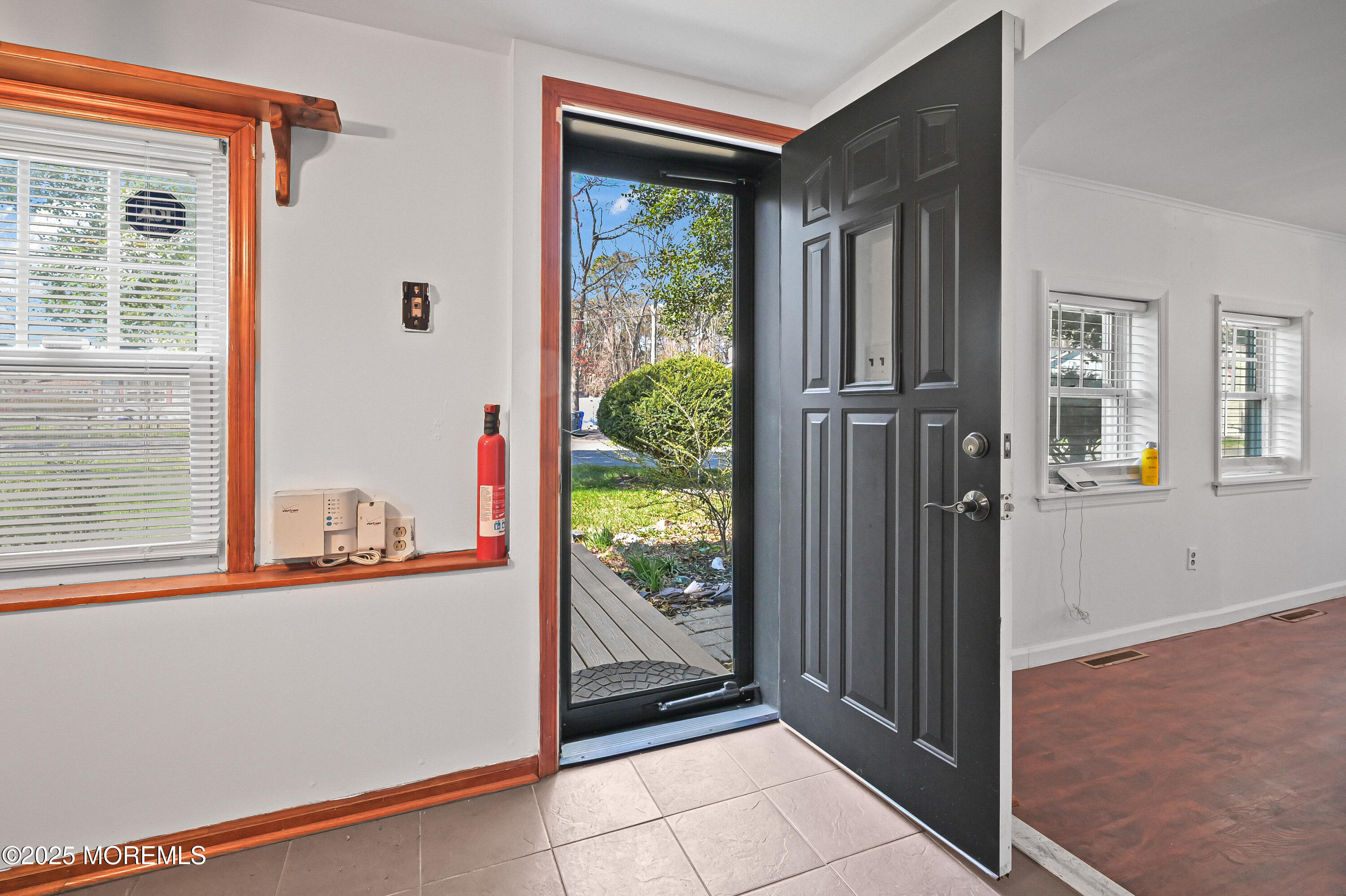 115 Woodland Drive, Brick, New Jersey image 4