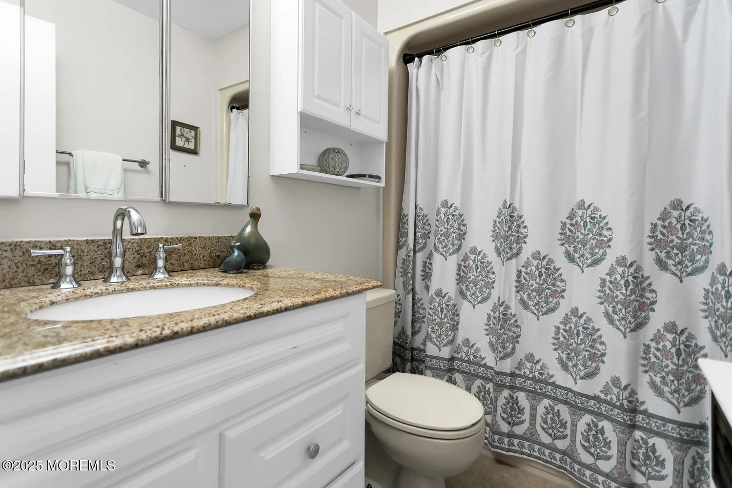 Tinton Falls, New Jersey 07724, United States, 1 Bedroom Bedrooms, ,1 BathroomBathrooms,Residential,Pending,134348