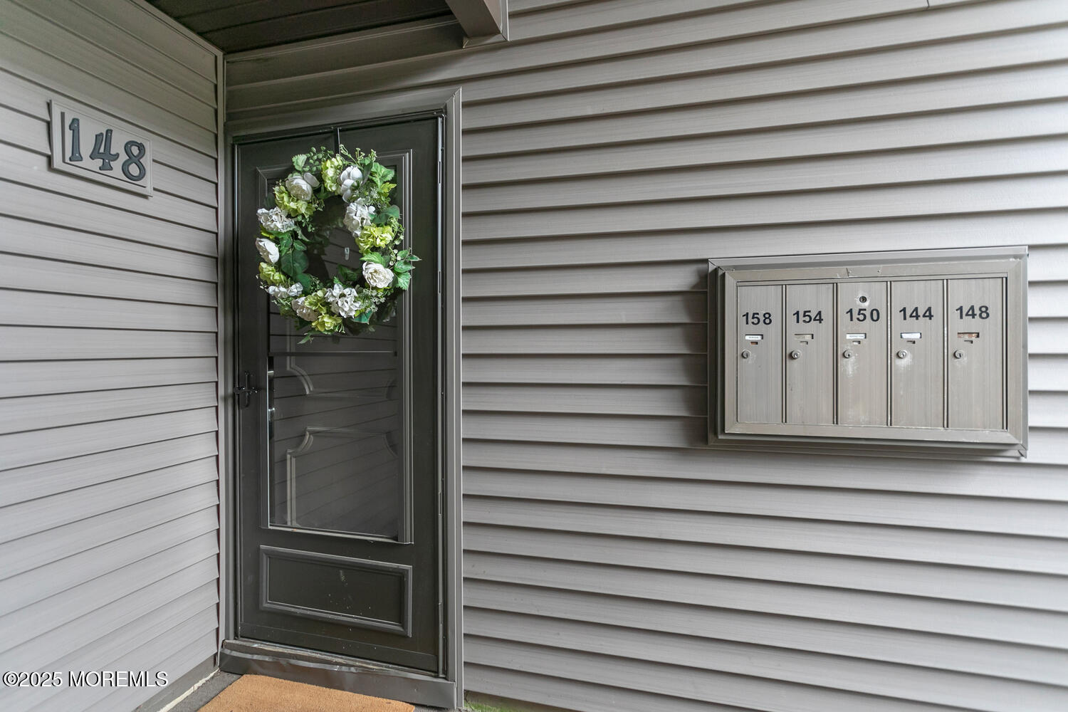 148 Lexington Court, Red Bank, New Jersey image 28