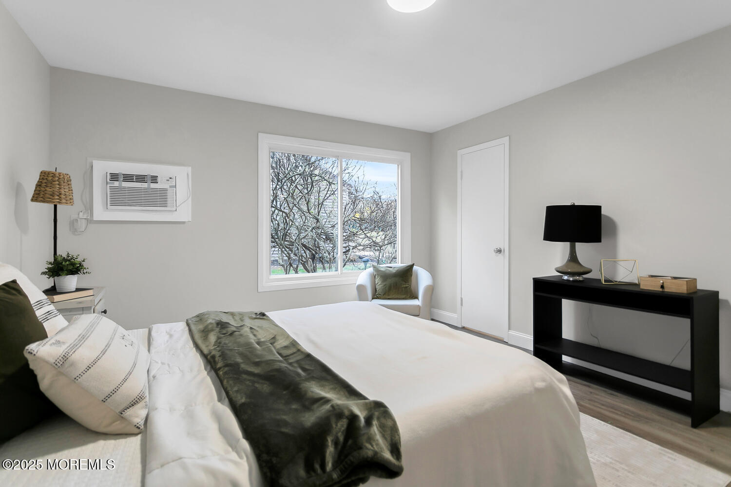 148 Lexington Court, Red Bank, New Jersey image 11