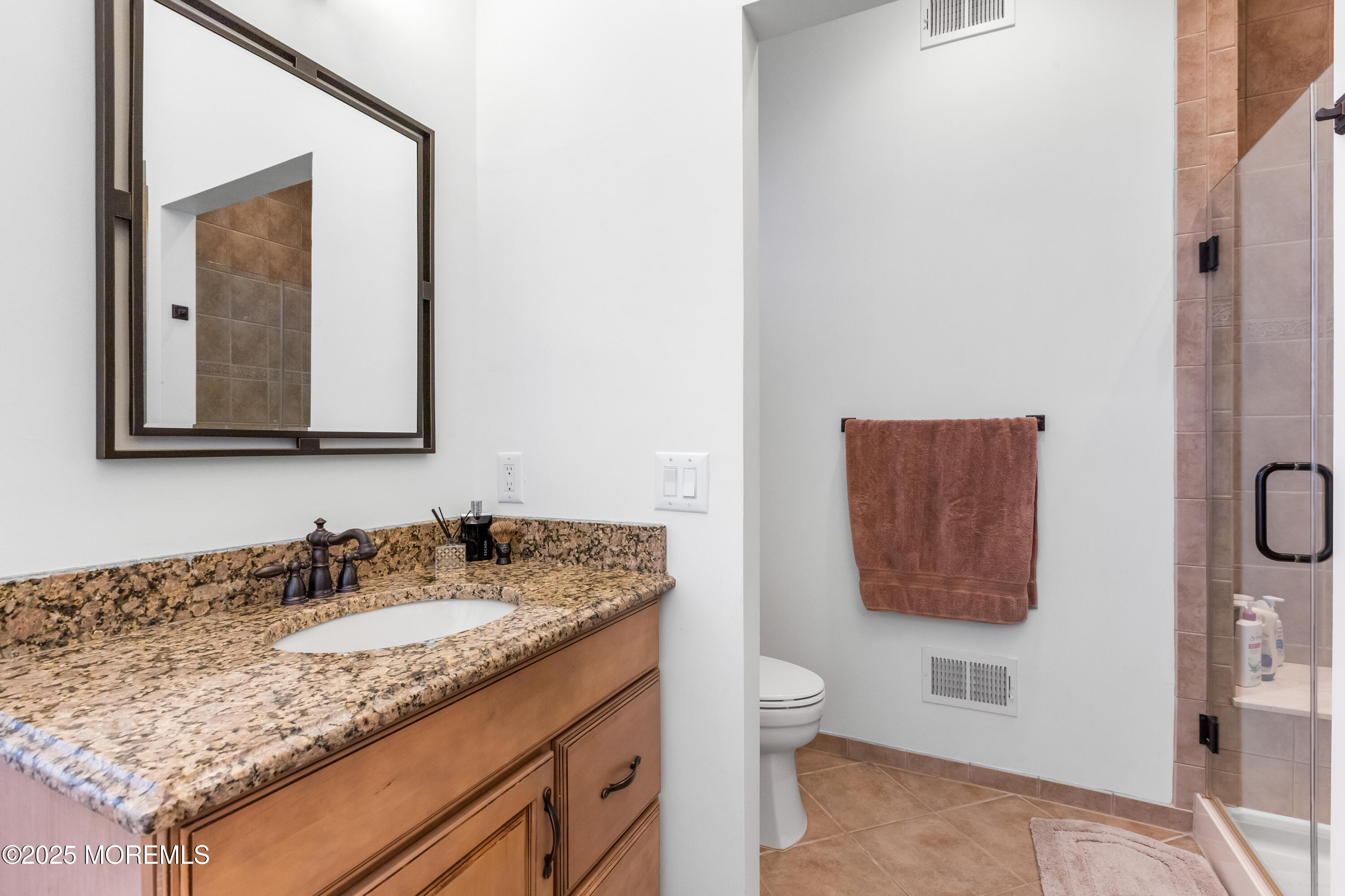 27 Crooked Stick Place, Monroe Township, New Jersey image 21