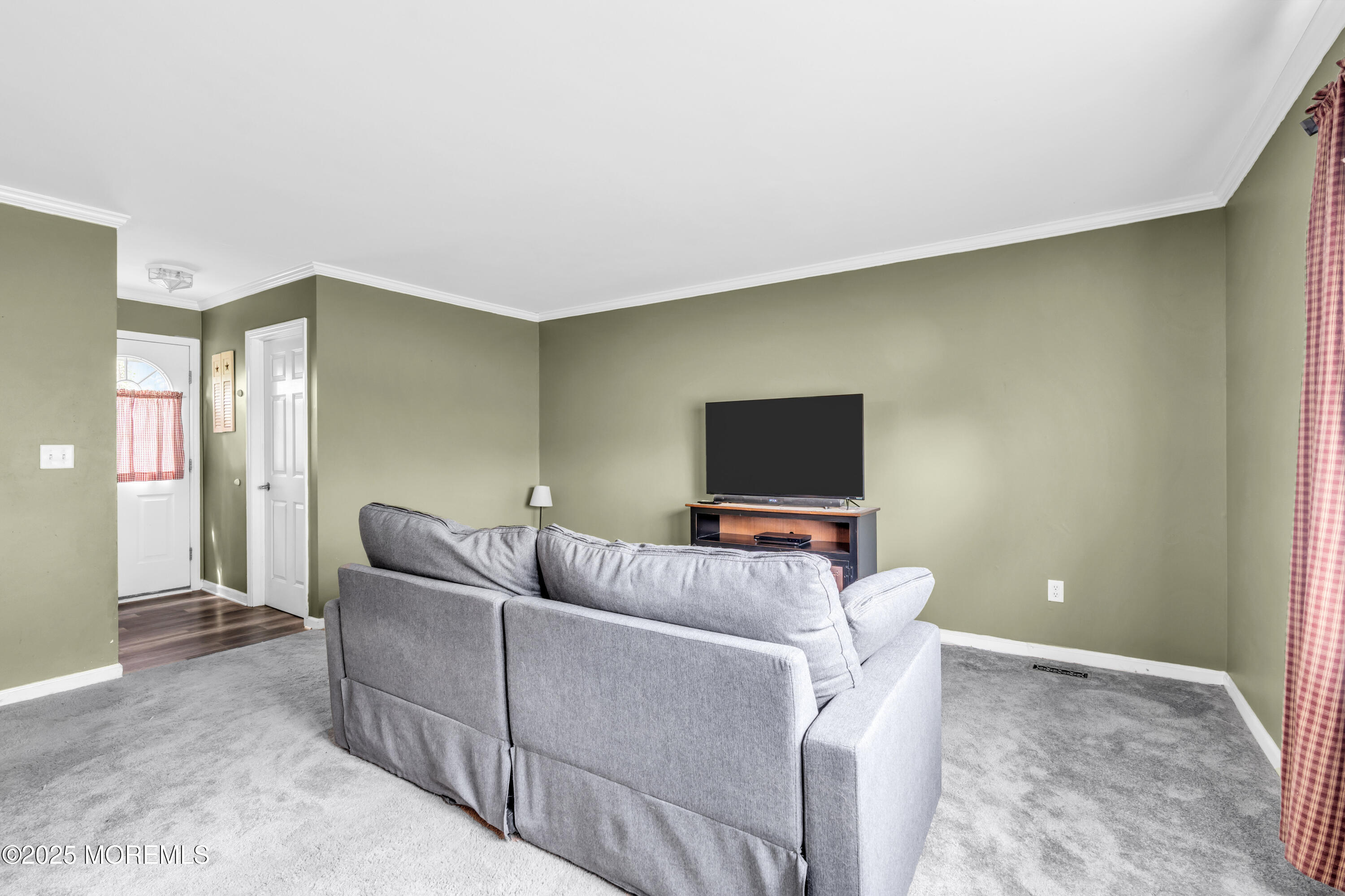 606 East Road, Middletown, New Jersey image 14