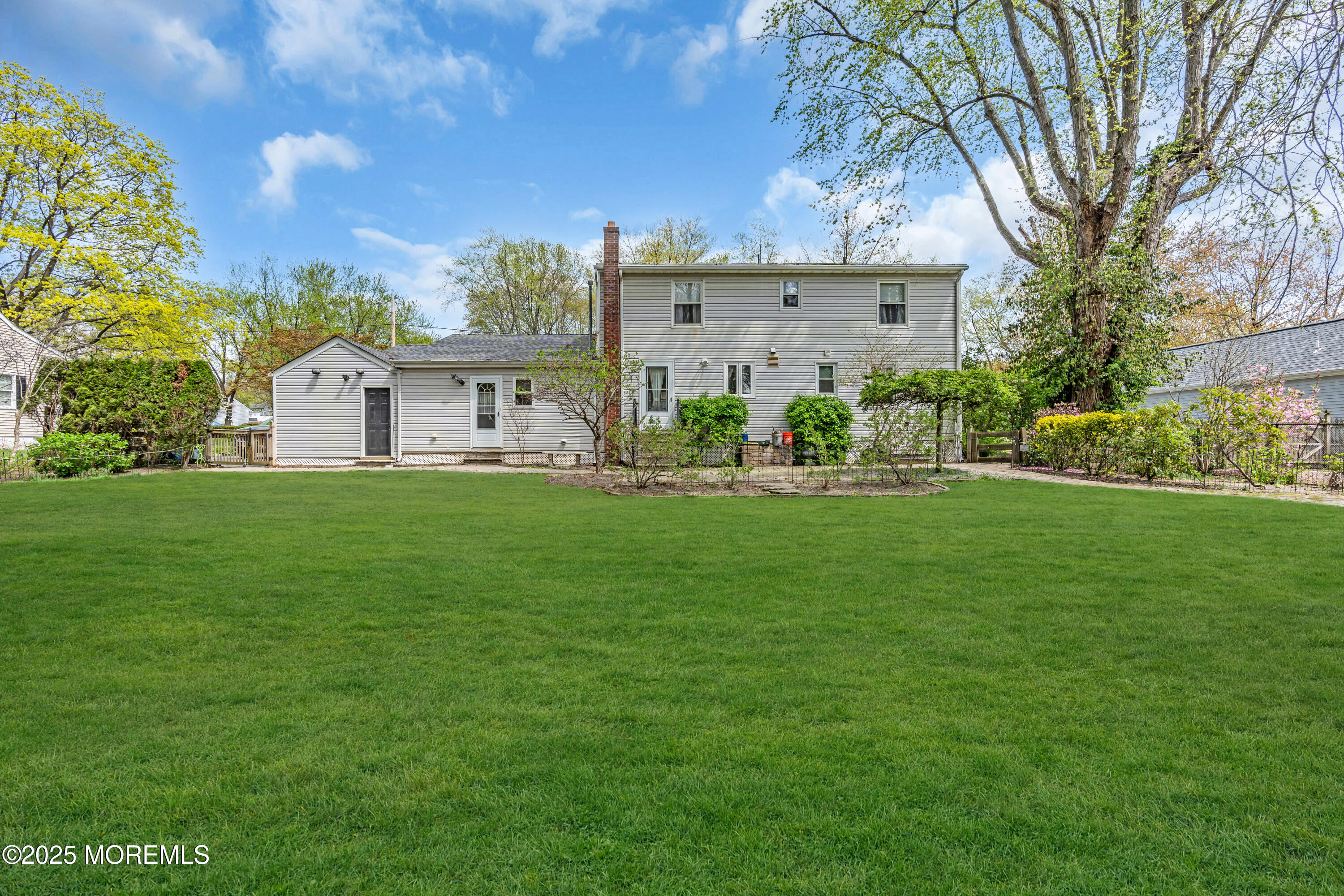 606 East Road, Middletown, New Jersey image 28