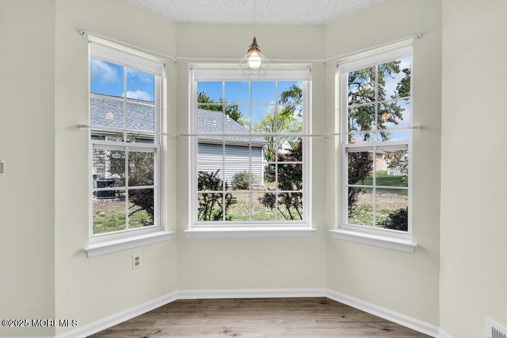 7 Tamarack Court, Barnegat, New Jersey image 11