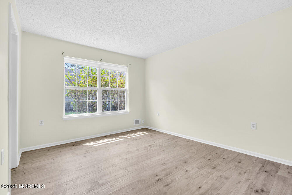 7 Tamarack Court, Barnegat, New Jersey image 19
