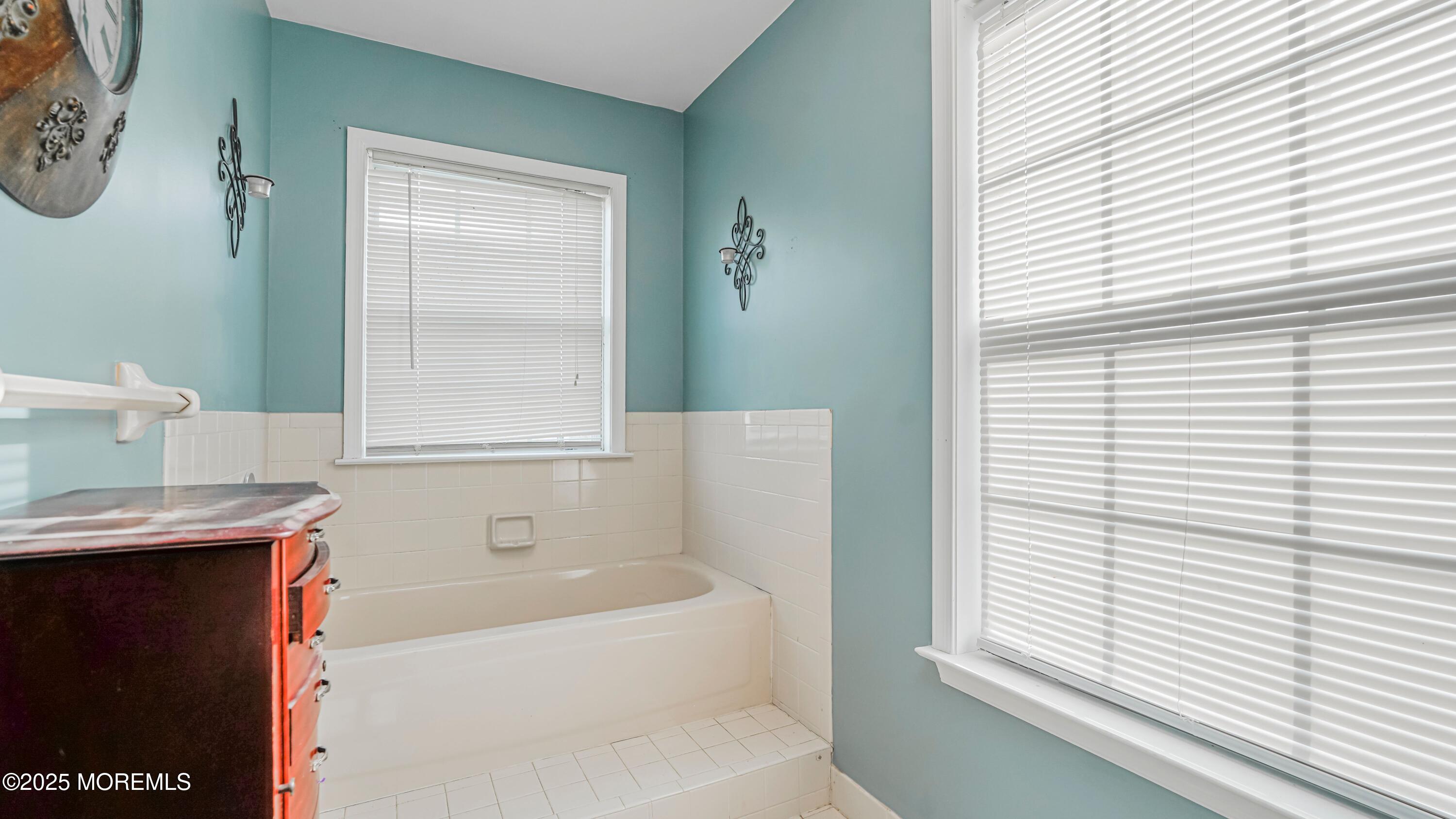 19 Winding Creek Drive, Millstone, New Jersey image 22