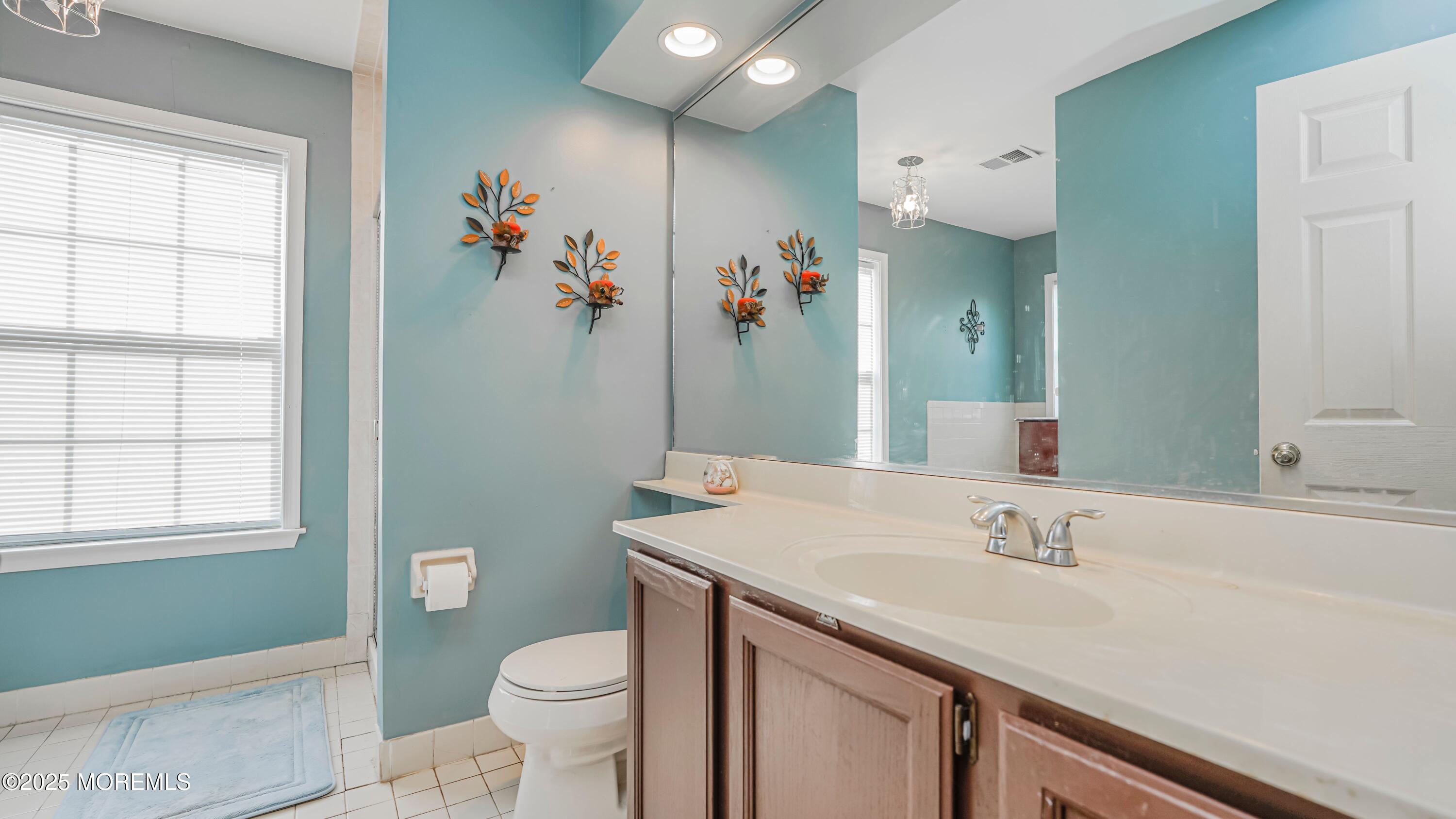 19 Winding Creek Drive, Millstone, New Jersey image 21