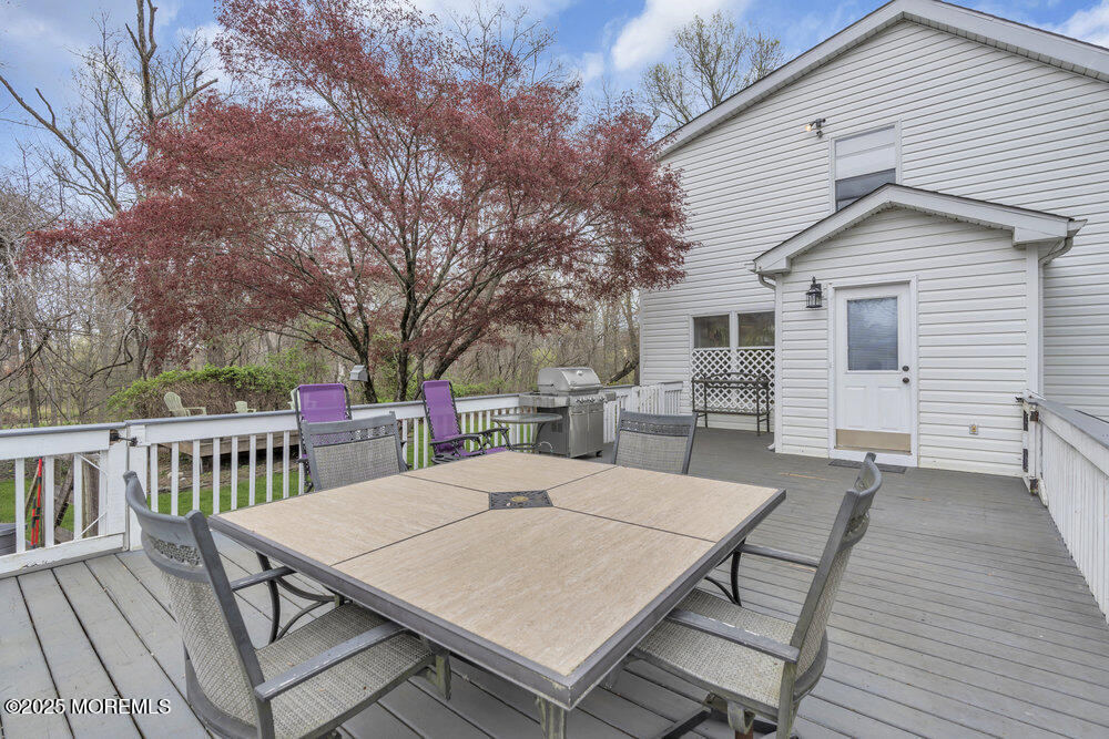 372 Casino Drive, Farmingdale, New Jersey image 38