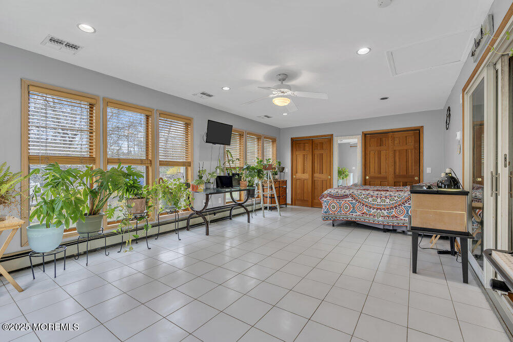 372 Casino Drive, Farmingdale, New Jersey image 25
