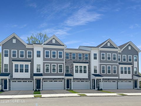 Condo For Sale - 38 Primrose Court<br/> Manalapan, NJ 07726