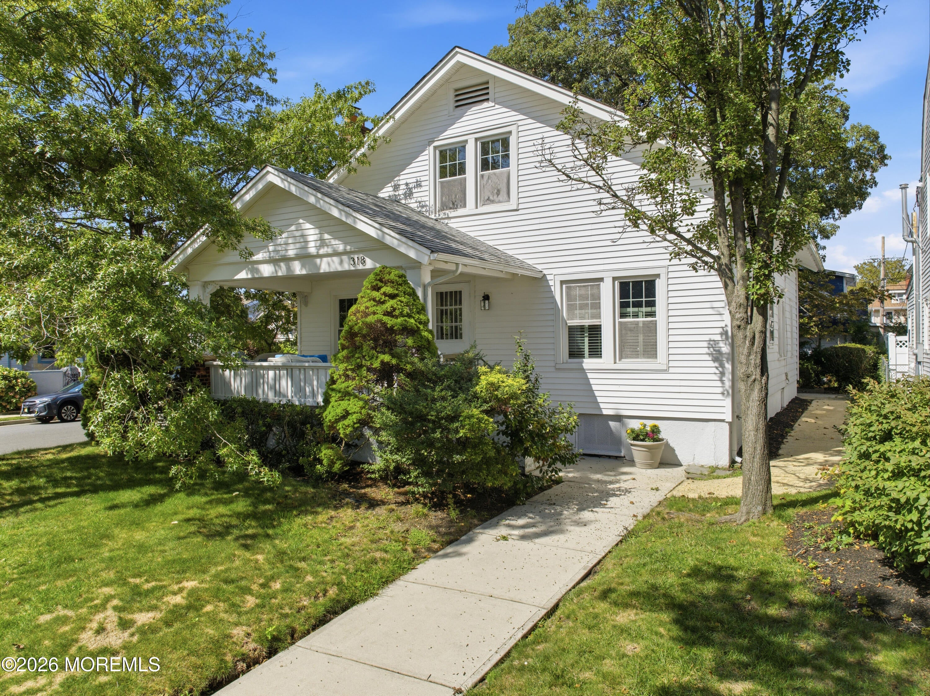 318 4th Avenue