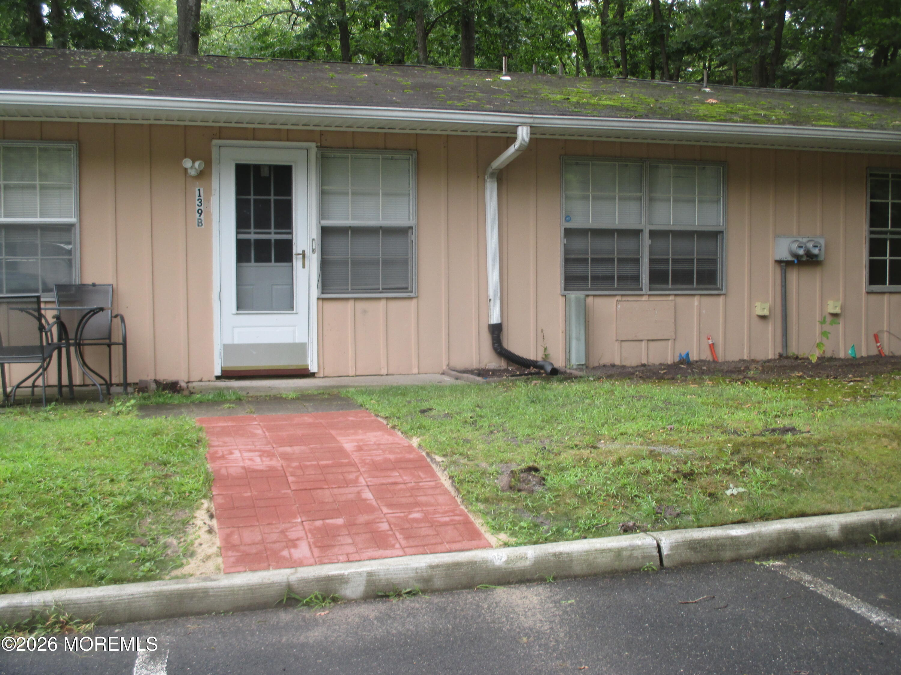 139 Farrington Court B