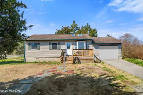 MLS: 22511265