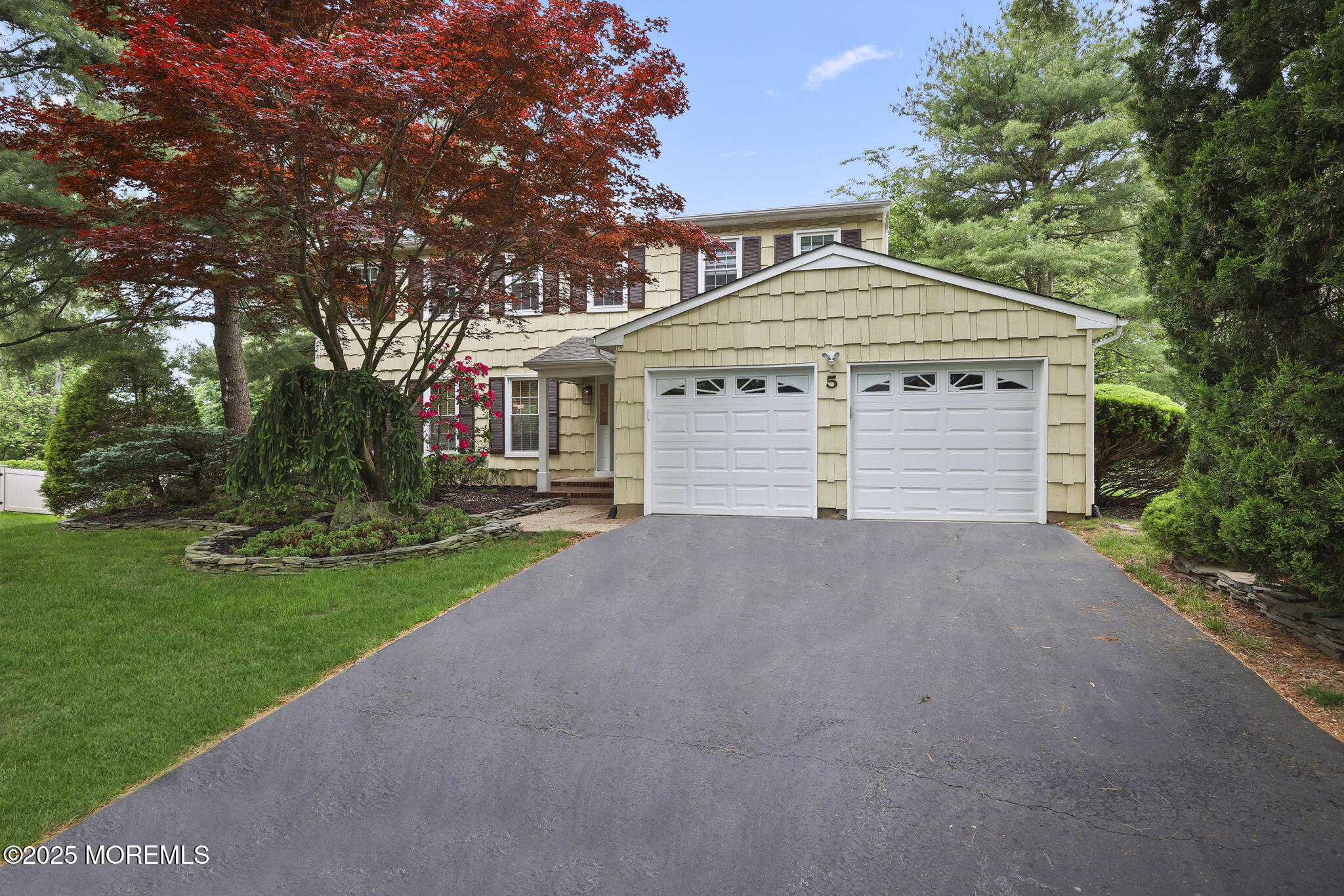 5 Pembroke Court