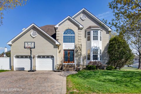 Photo of 25 Monticello Way, South River, NJ 08882 (MLS # 22610724)