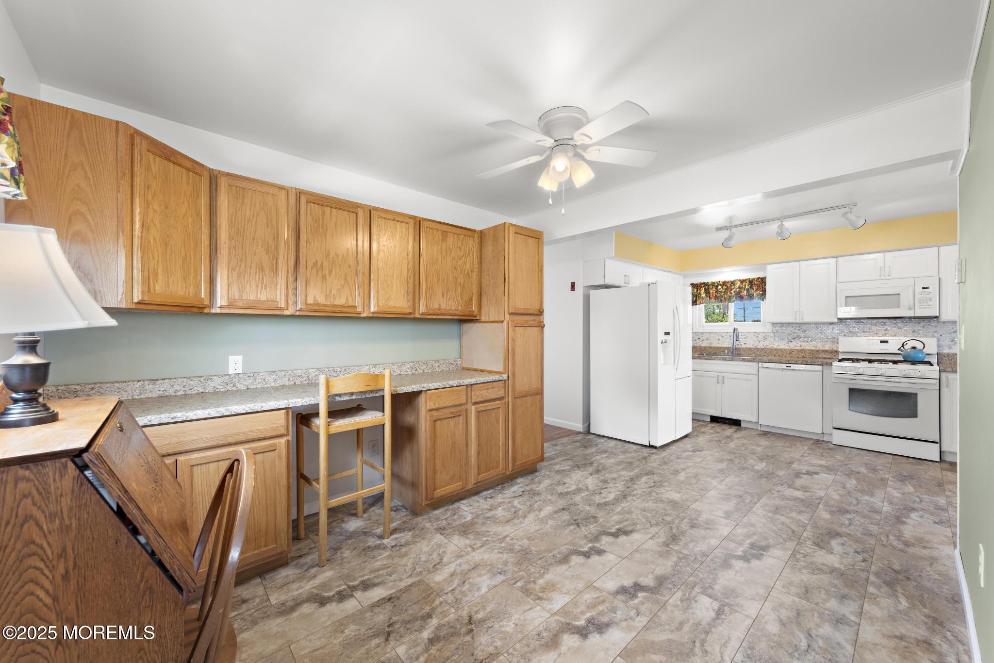 13 Cranbury Lake Drive, Little Egg Harbor, New Jersey image 14