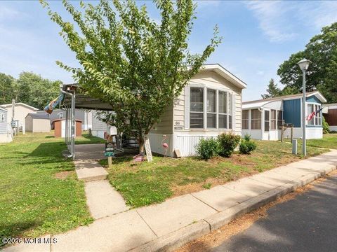 Mobile Home For Sale - 66 Shorehaven<br/> Hazlet, NJ 07730