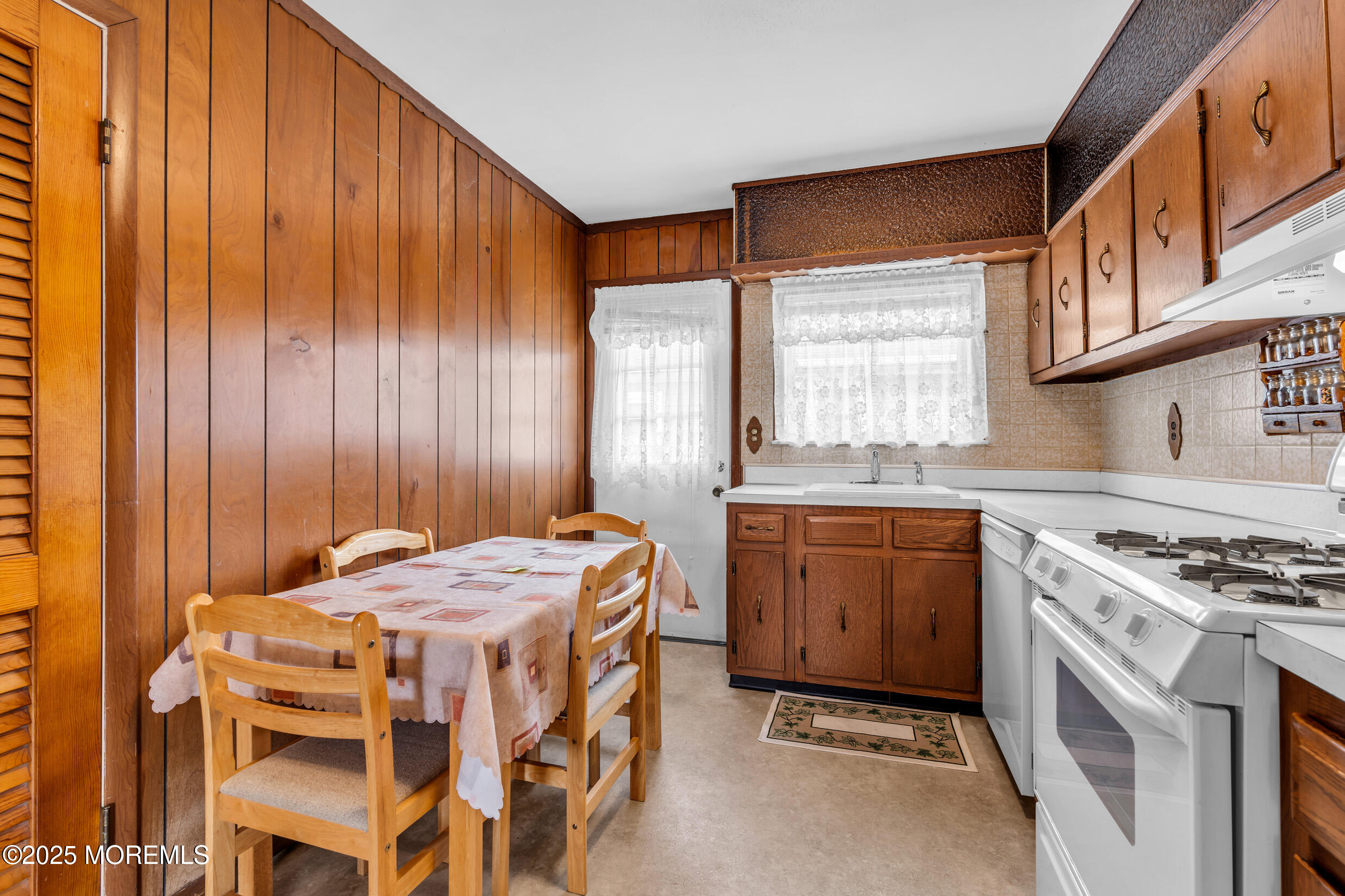 79 Guadeloupe Drive, Toms River, New Jersey image 17
