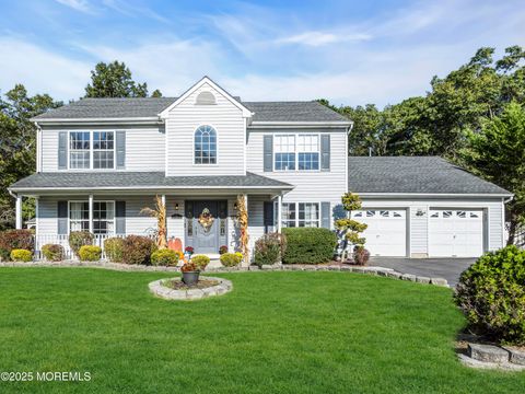 Photo of 66 Bryce Canyon Road, Howell, NJ 07728 (MLS # 22530477)