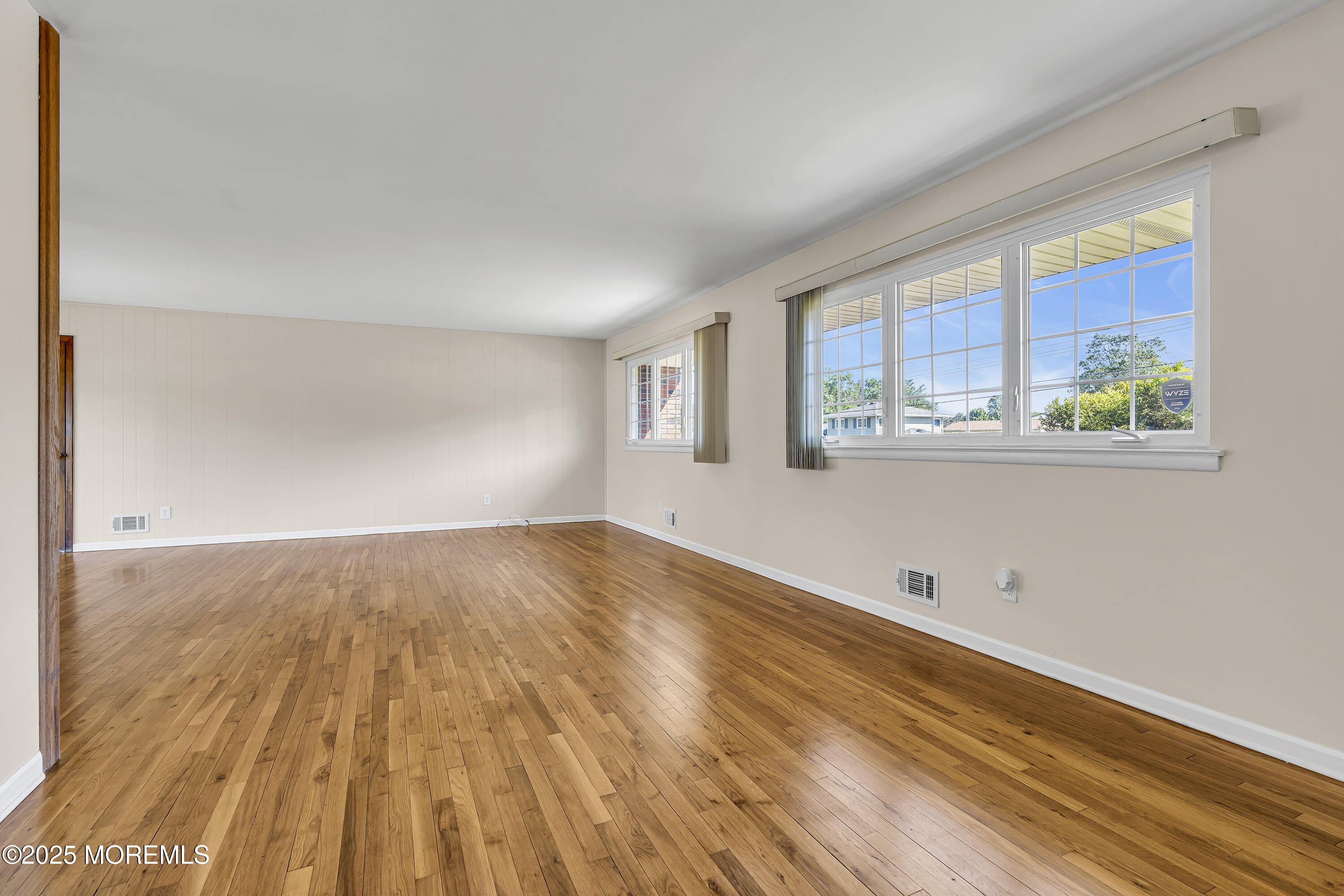 28 Roberta Drive, Howell, New Jersey image 6