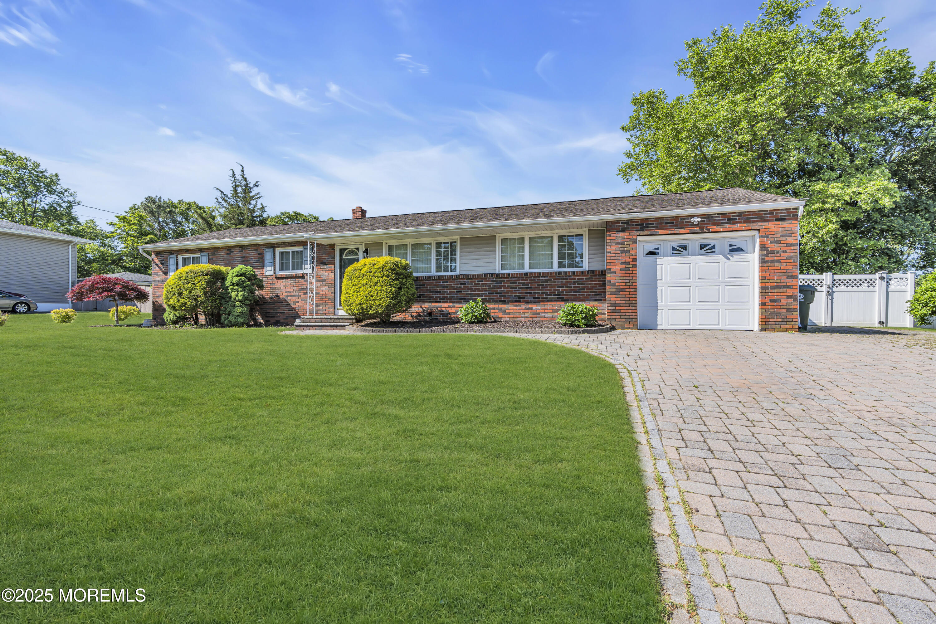 28 Roberta Drive, Howell, New Jersey image 4
