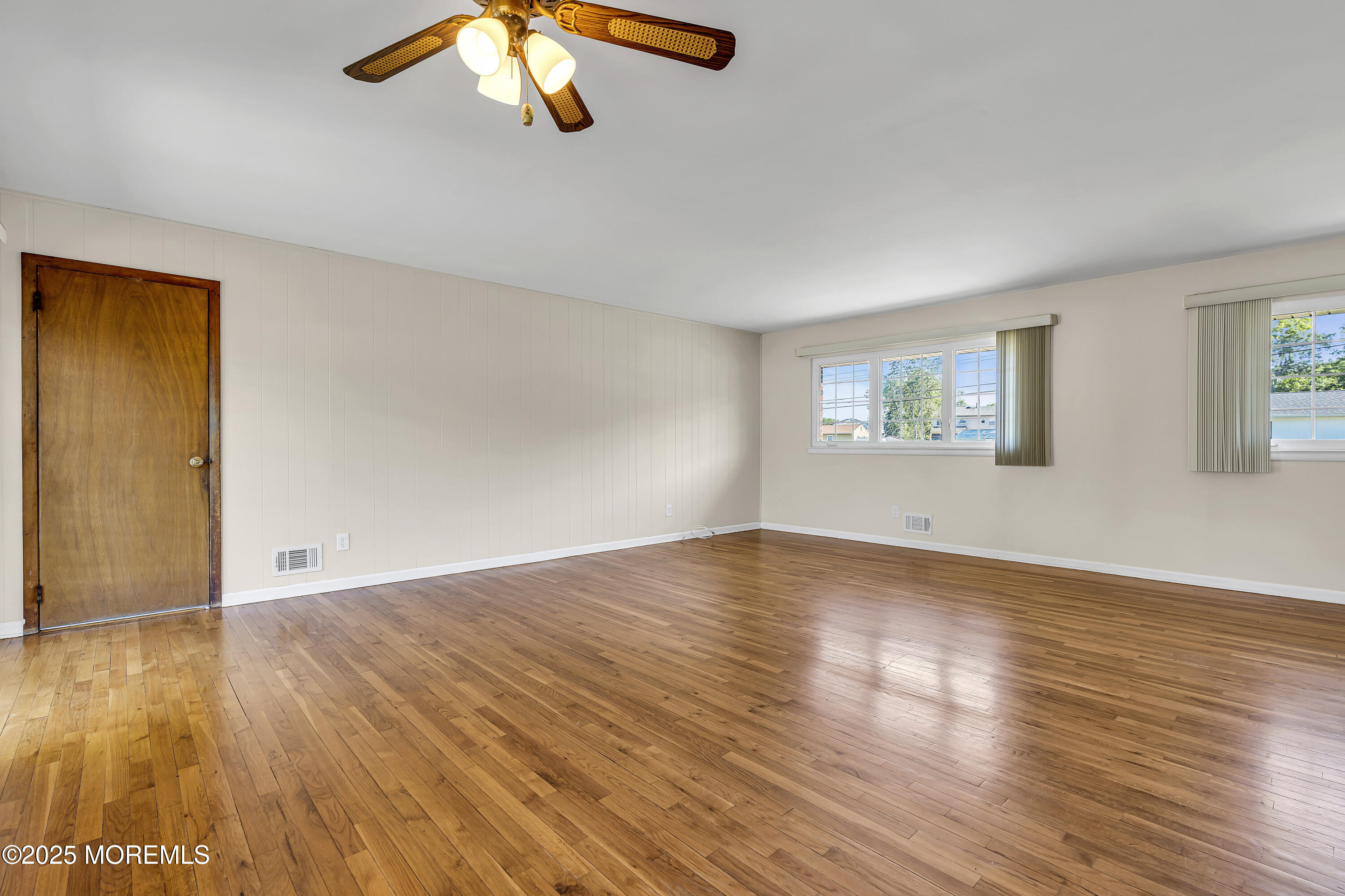 28 Roberta Drive, Howell, New Jersey image 12