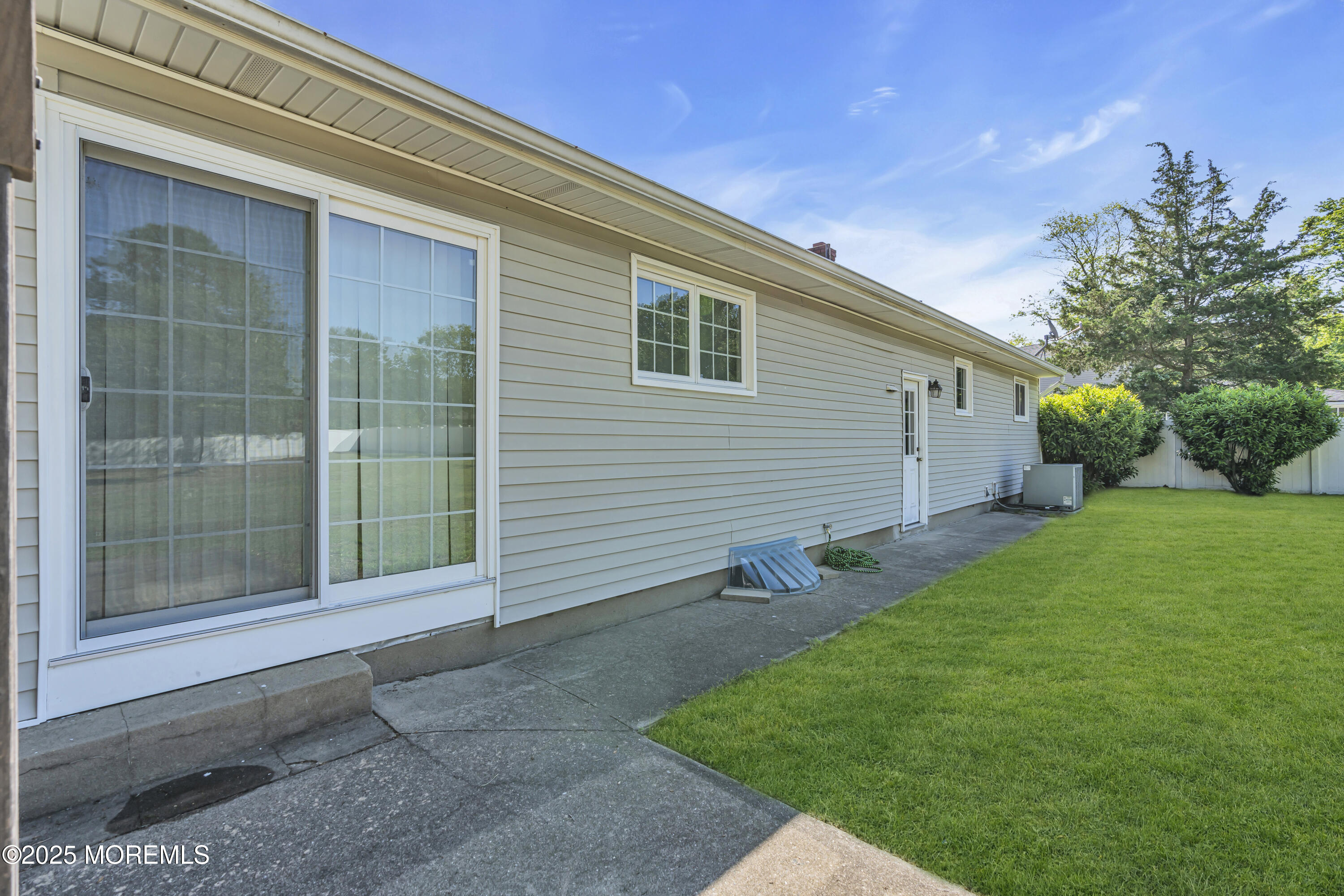 28 Roberta Drive, Howell, New Jersey image 38