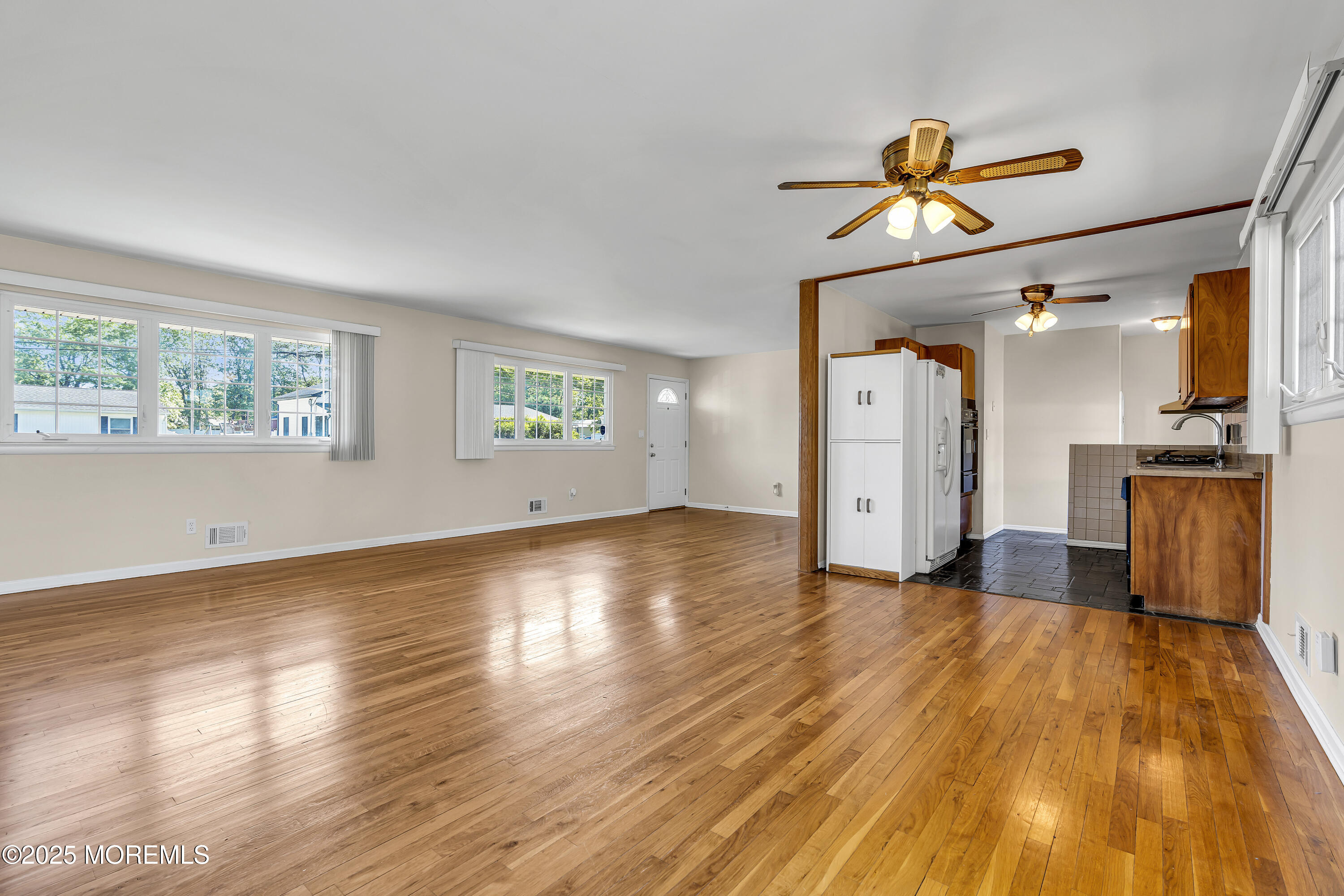 28 Roberta Drive, Howell, New Jersey image 11