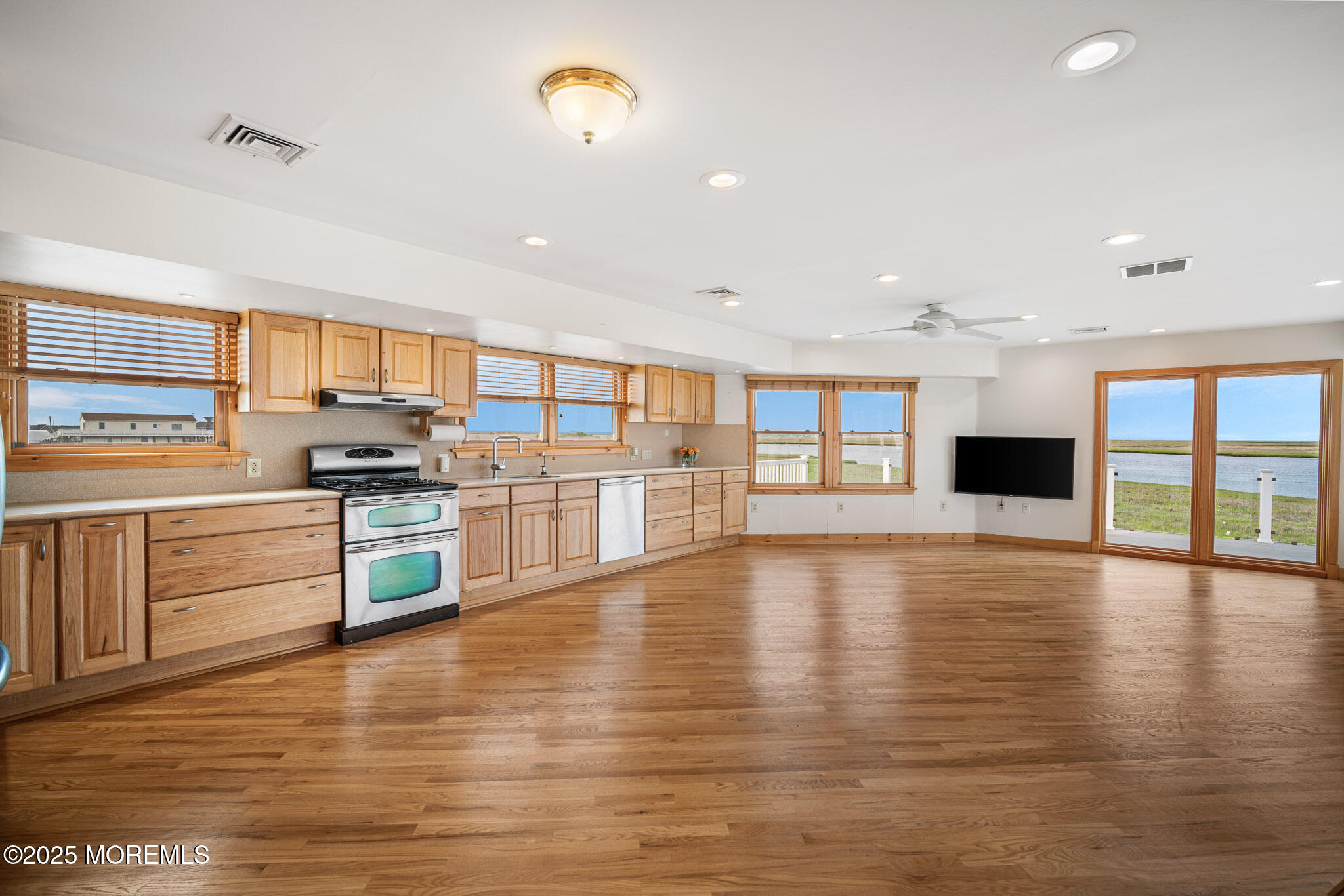 488 Dock Road, West Creek, New Jersey image 21