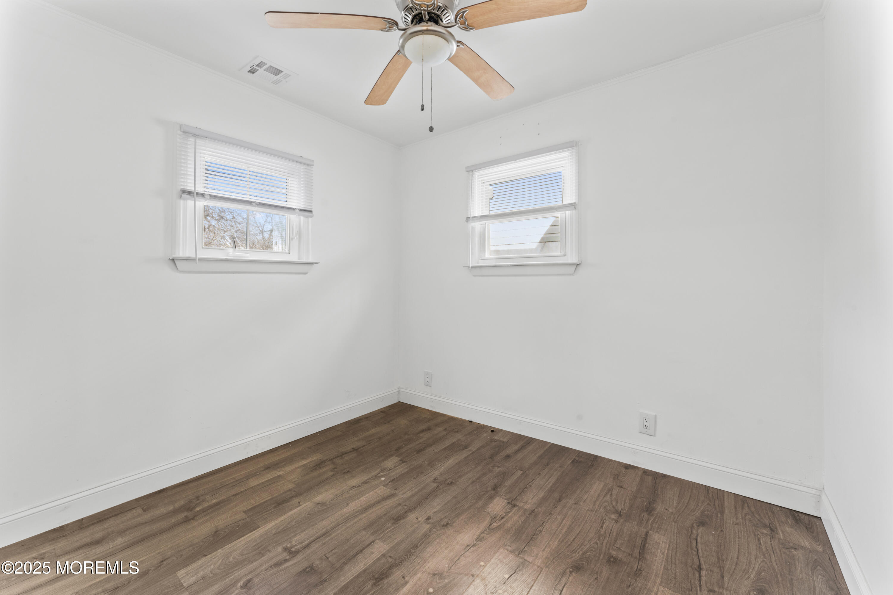 21 Pineview Avenue, Keansburg, New Jersey image 9