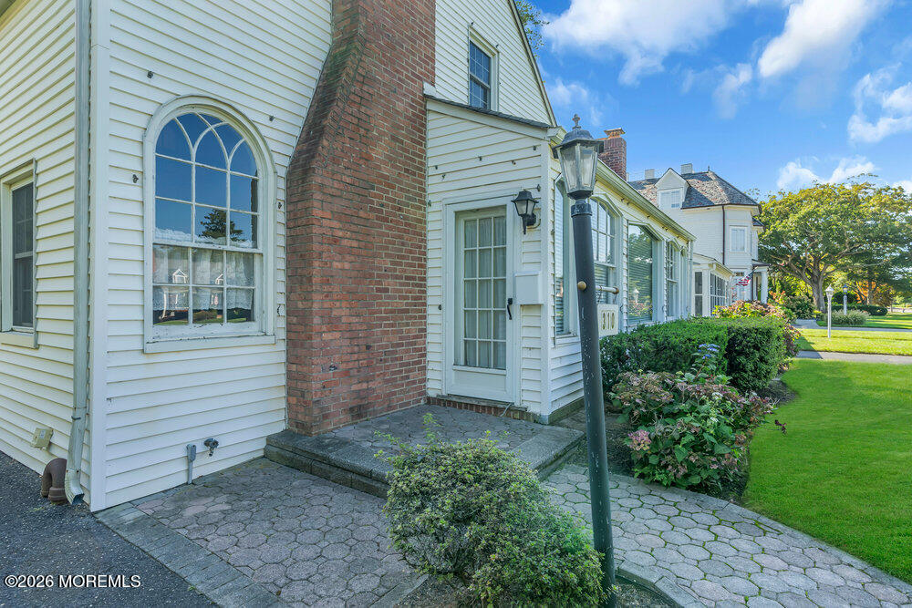 310 Brooklyn Boulevard