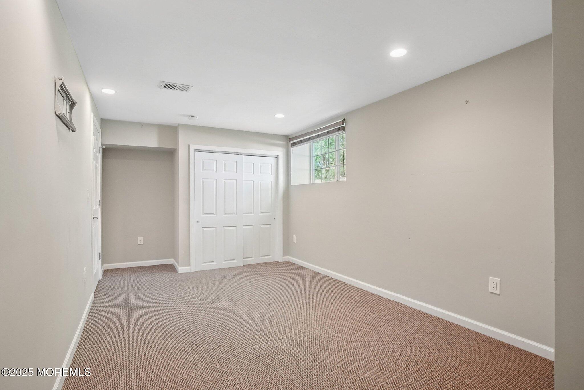 8 Russell Court, Matawan, New Jersey image 40