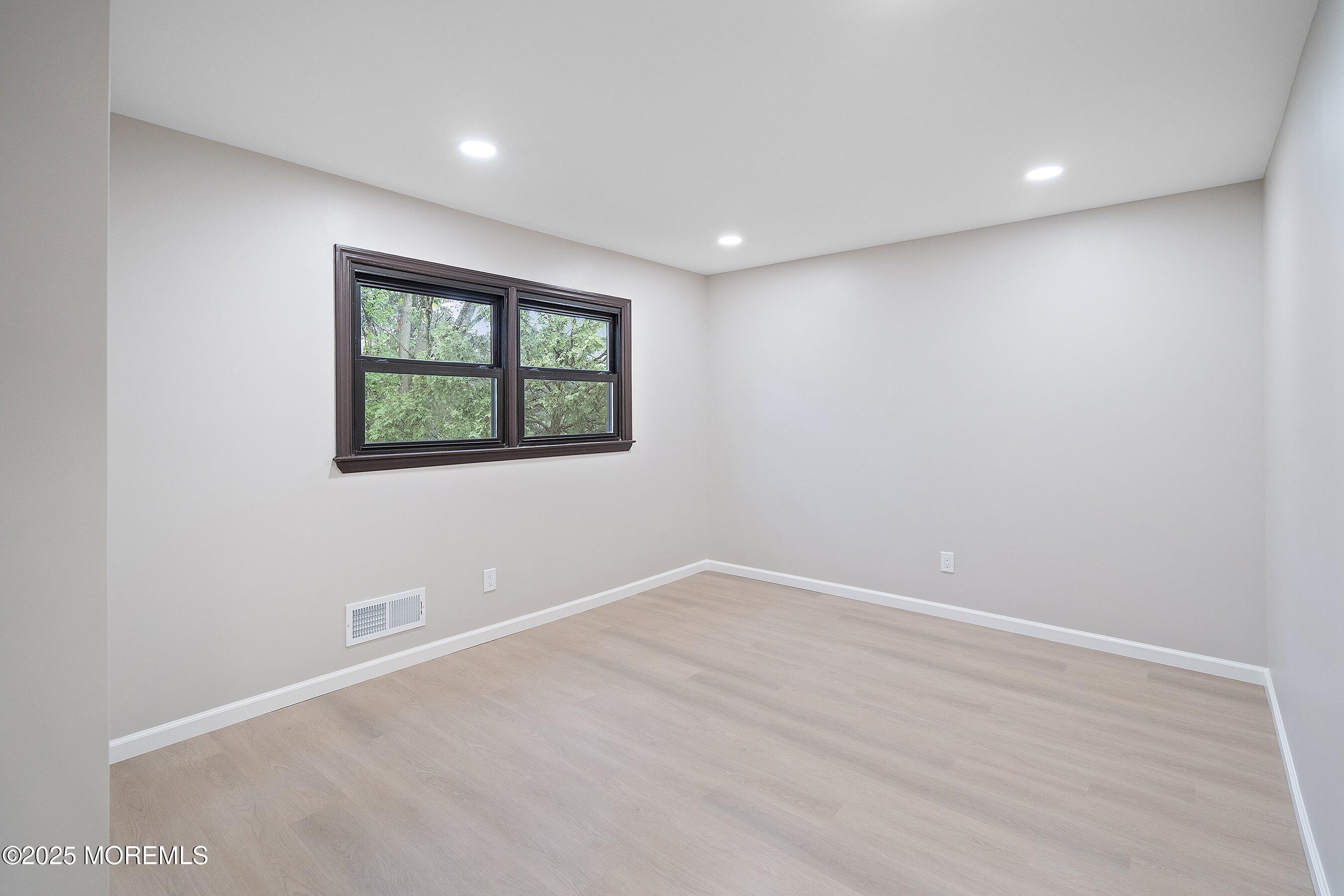 21 Hampton Way #1621, Sayreville, New Jersey image 18