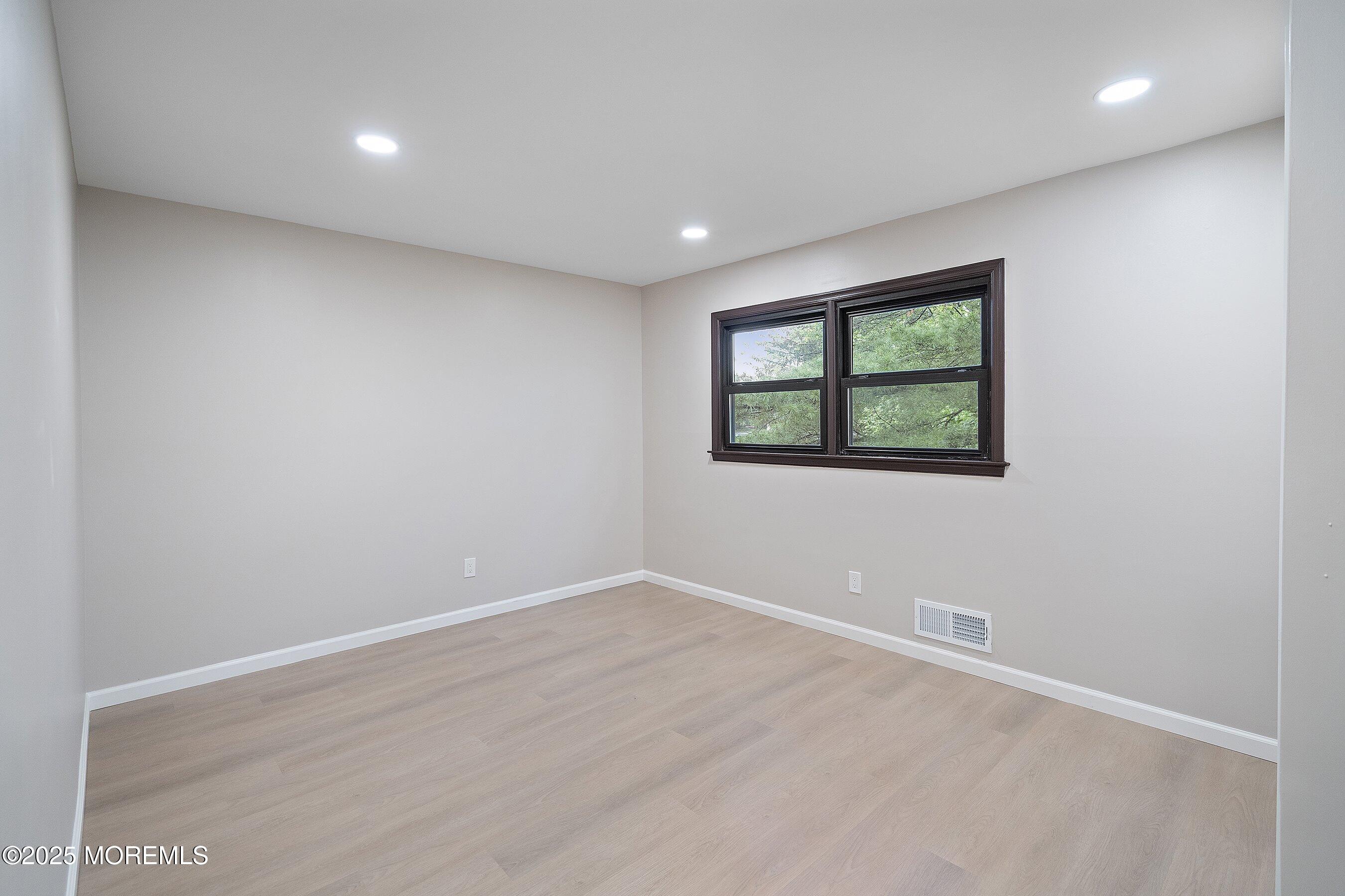 21 Hampton Way #1621, Sayreville, New Jersey image 15