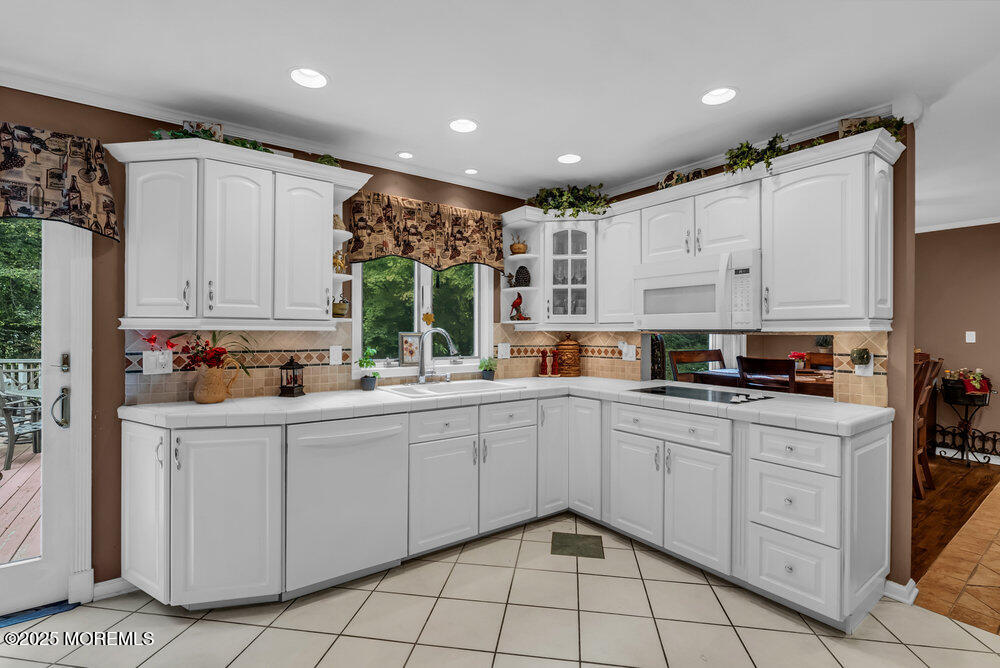 54 Bluefield Road, Lincroft, New Jersey image 24