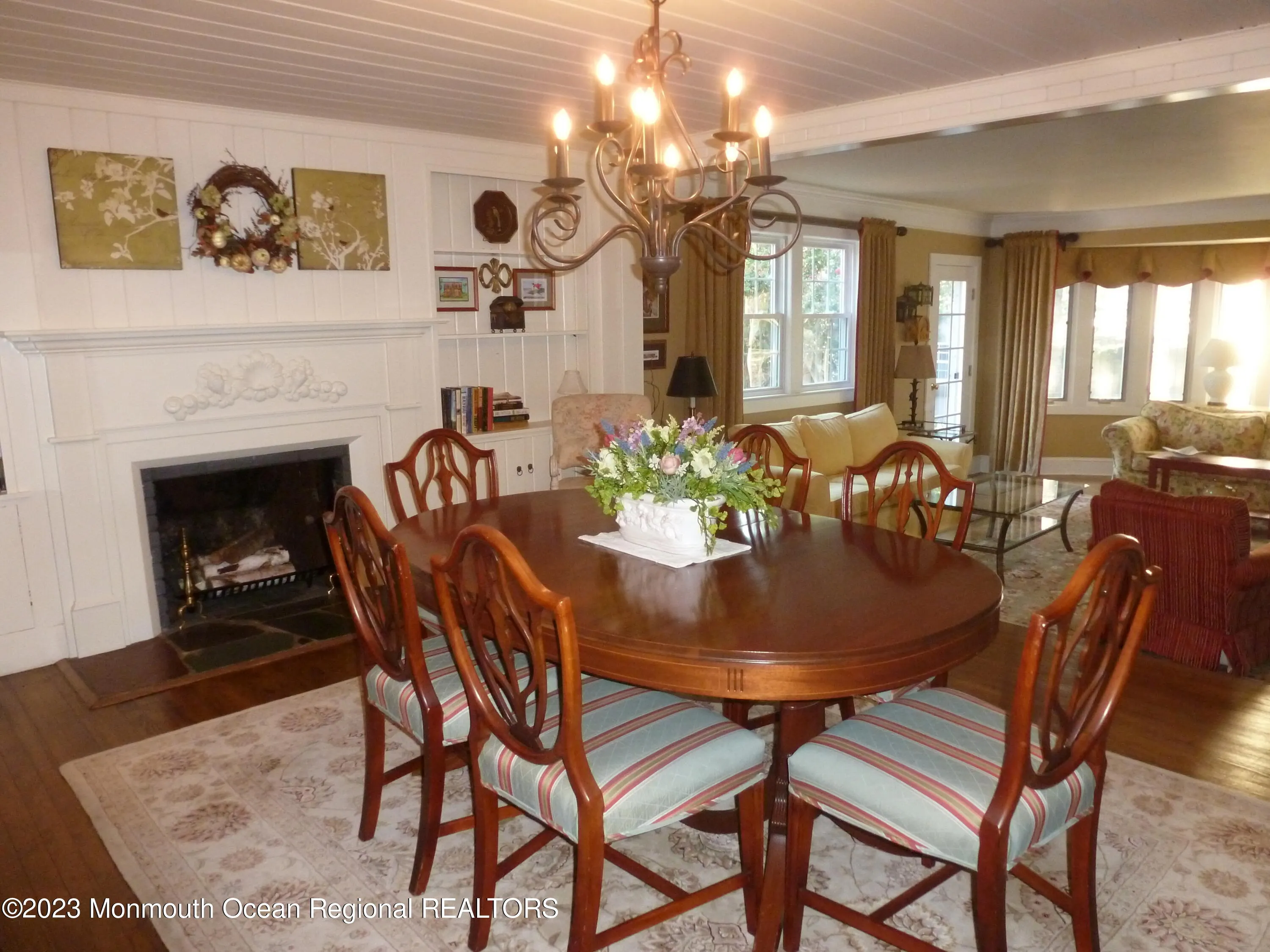 Manasquan, New Jersey 08736, United States, 2 Bedrooms Bedrooms, ,3 BathroomsBathrooms,Residential,Pending,200993