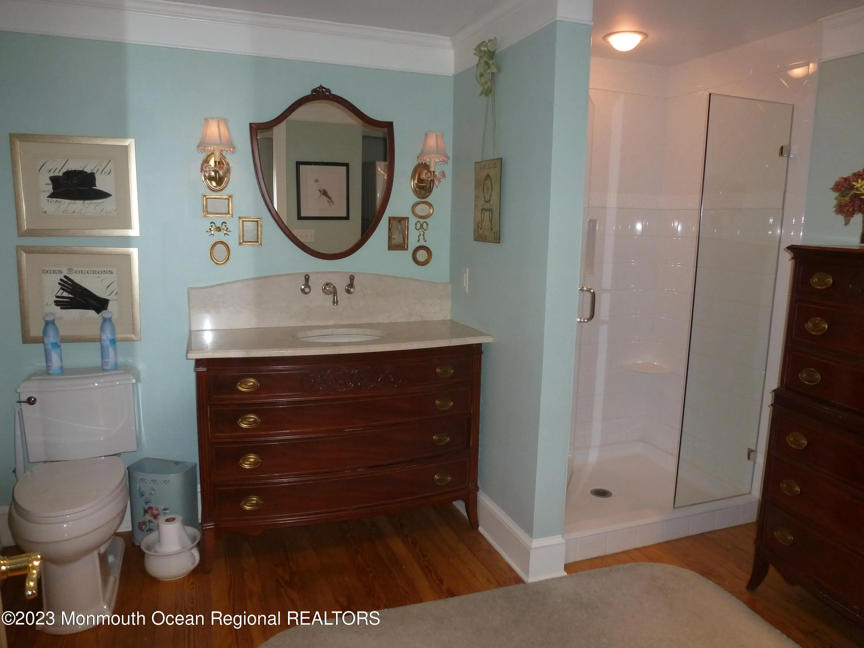 Manasquan, New Jersey 08736, United States, 2 Bedrooms Bedrooms, ,3 BathroomsBathrooms,Residential,Pending,200993