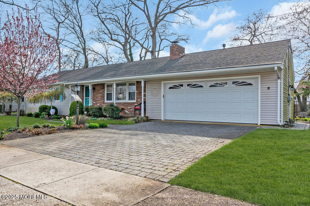 9 Scheiber Drive, Brick, New Jersey image 3